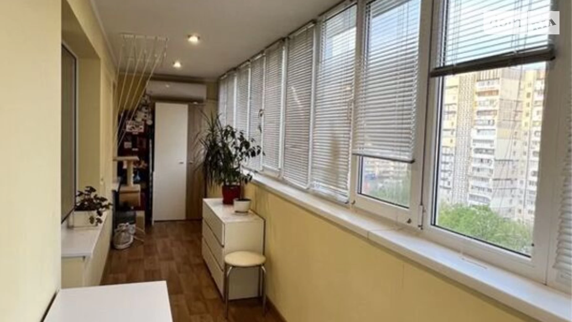 Продається 3-кімнатна квартира 69 кв. м у Дніпрі, вул. Робоча, 160 - фото 3