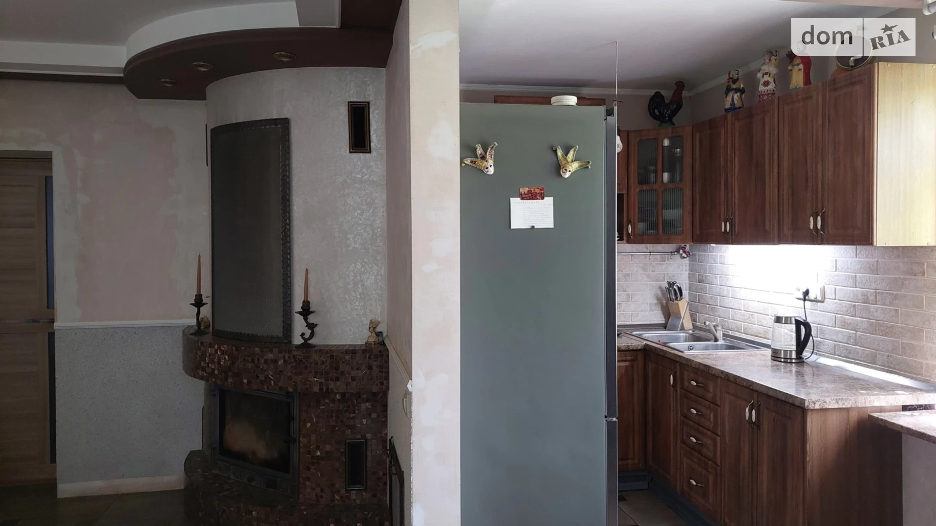Продается дом на 2 этажа 140 кв. м с камином, цена: 100000 $ - фото 2