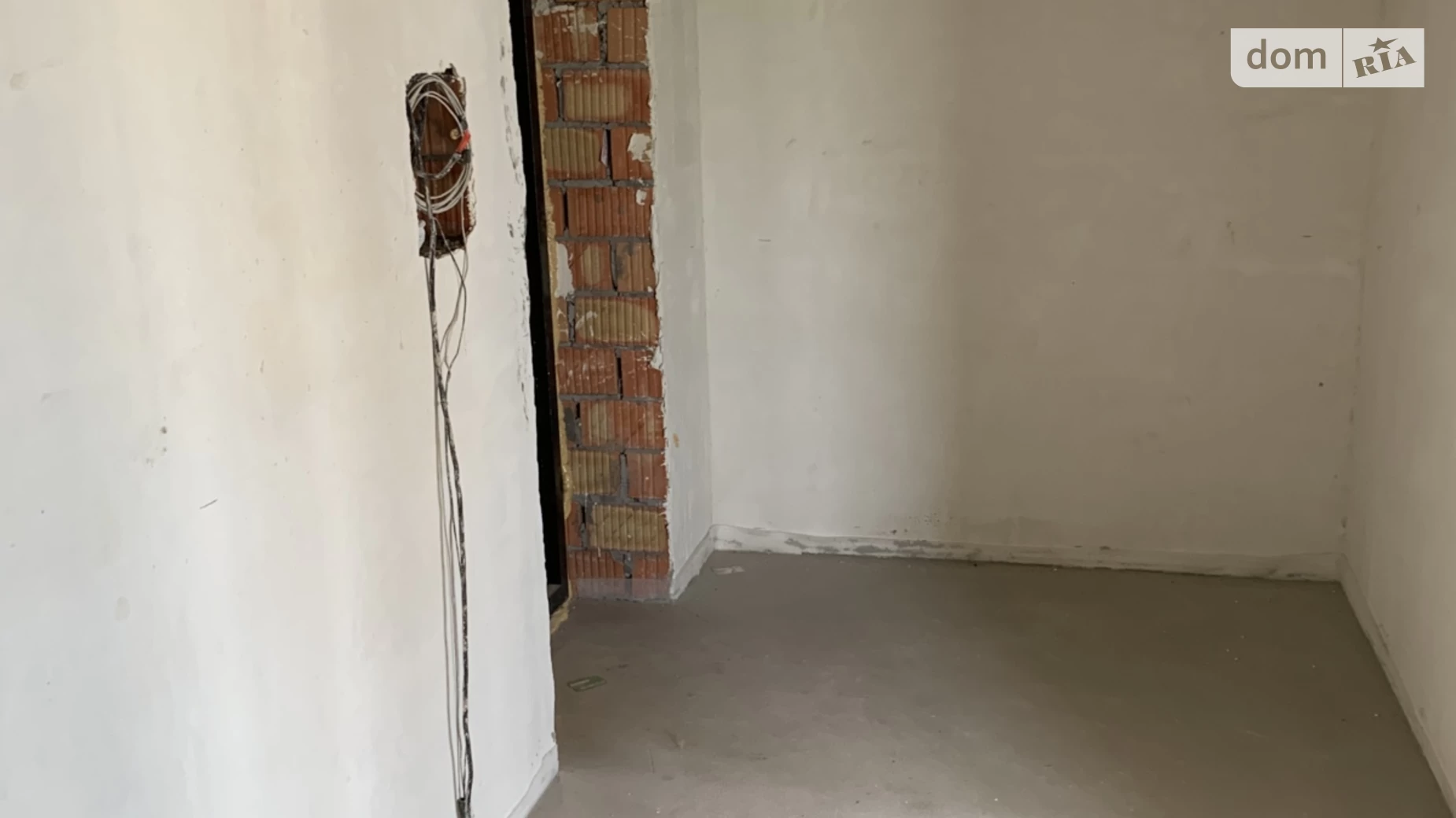Продается 1-комнатная квартира 36 кв. м в Ирпене, ул. Николая Сингаевского(Новооскольская), 2Б/4 - фото 3