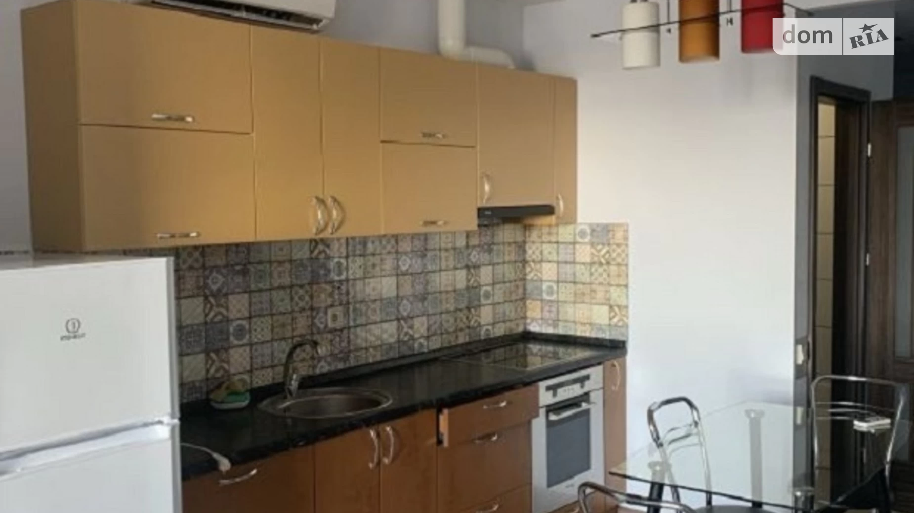 Продается 1-комнатная квартира 52.8 кв. м в Одессе, ул. Прохоровская, 39 - фото 2