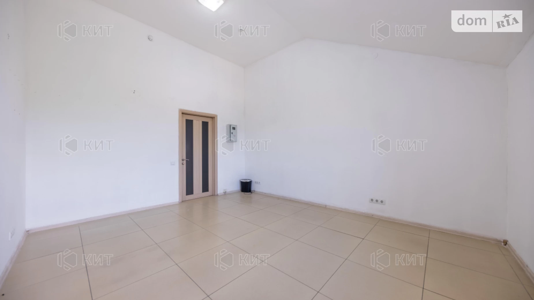 Сдается в аренду офис 20 кв. м в бизнес-центре, цена: 3200 грн - фото 4