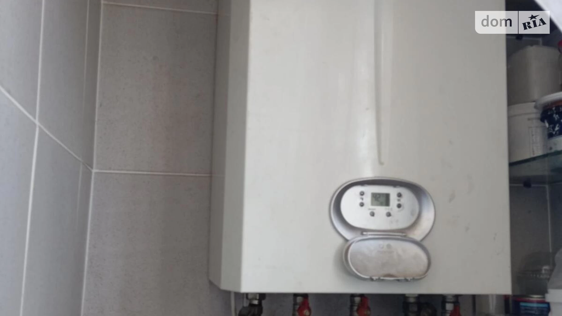 Продается 3-комнатная квартира 70.6 кв. м в Ивано-Франковске, ул. Лепкого Богдана, 51 - фото 2