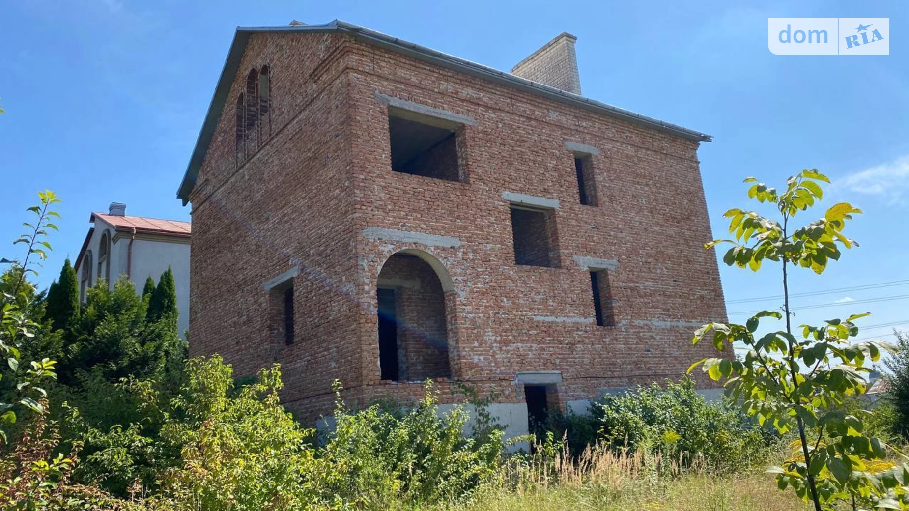 Продается дом на 2 этажа 390 кв. м с бассейном, цена: 57000 $ - фото 2
