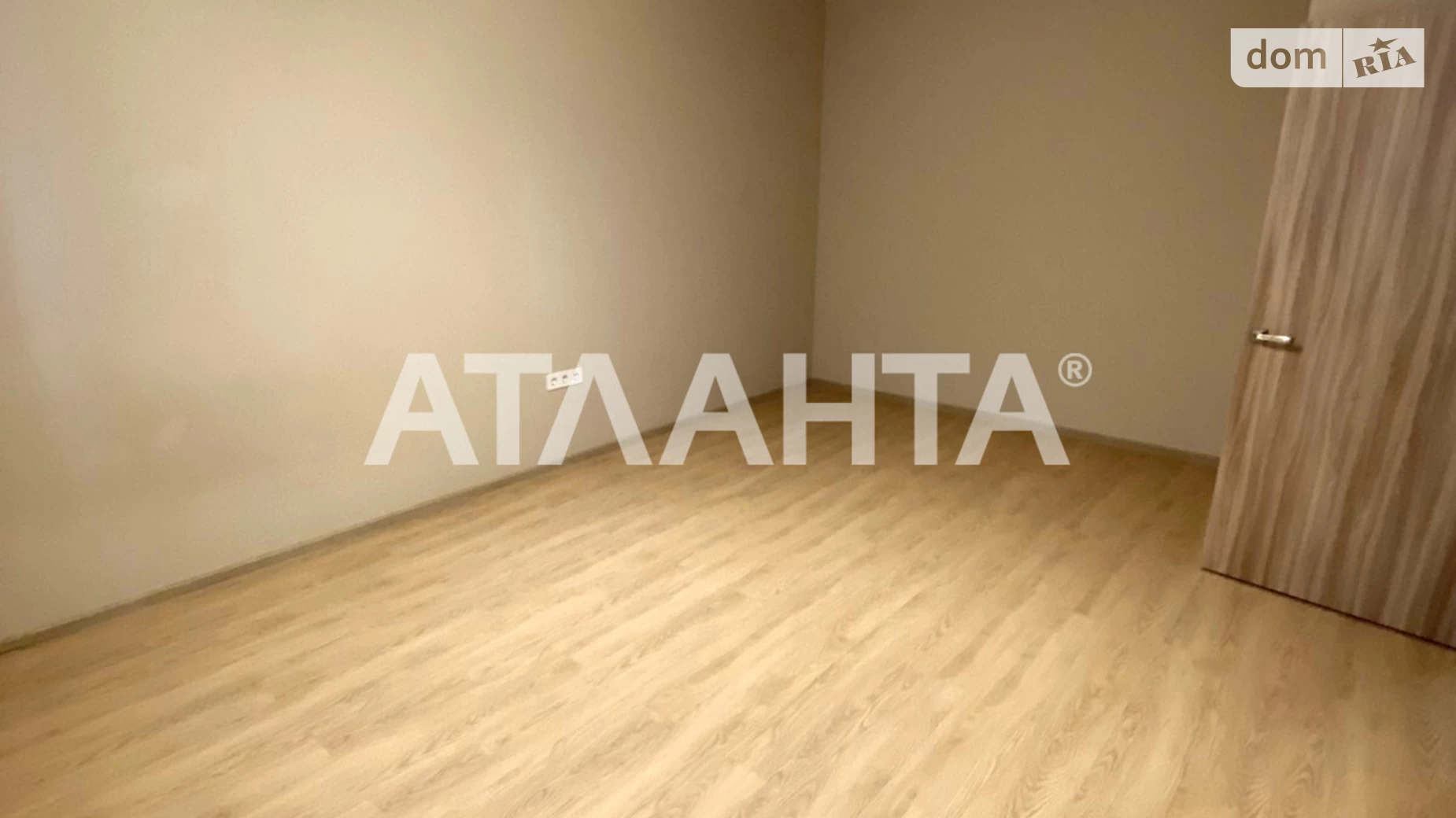 Продается 1-комнатная квартира 45.6 кв. м в Одессе, ул. Балковская, 137Г - фото 2