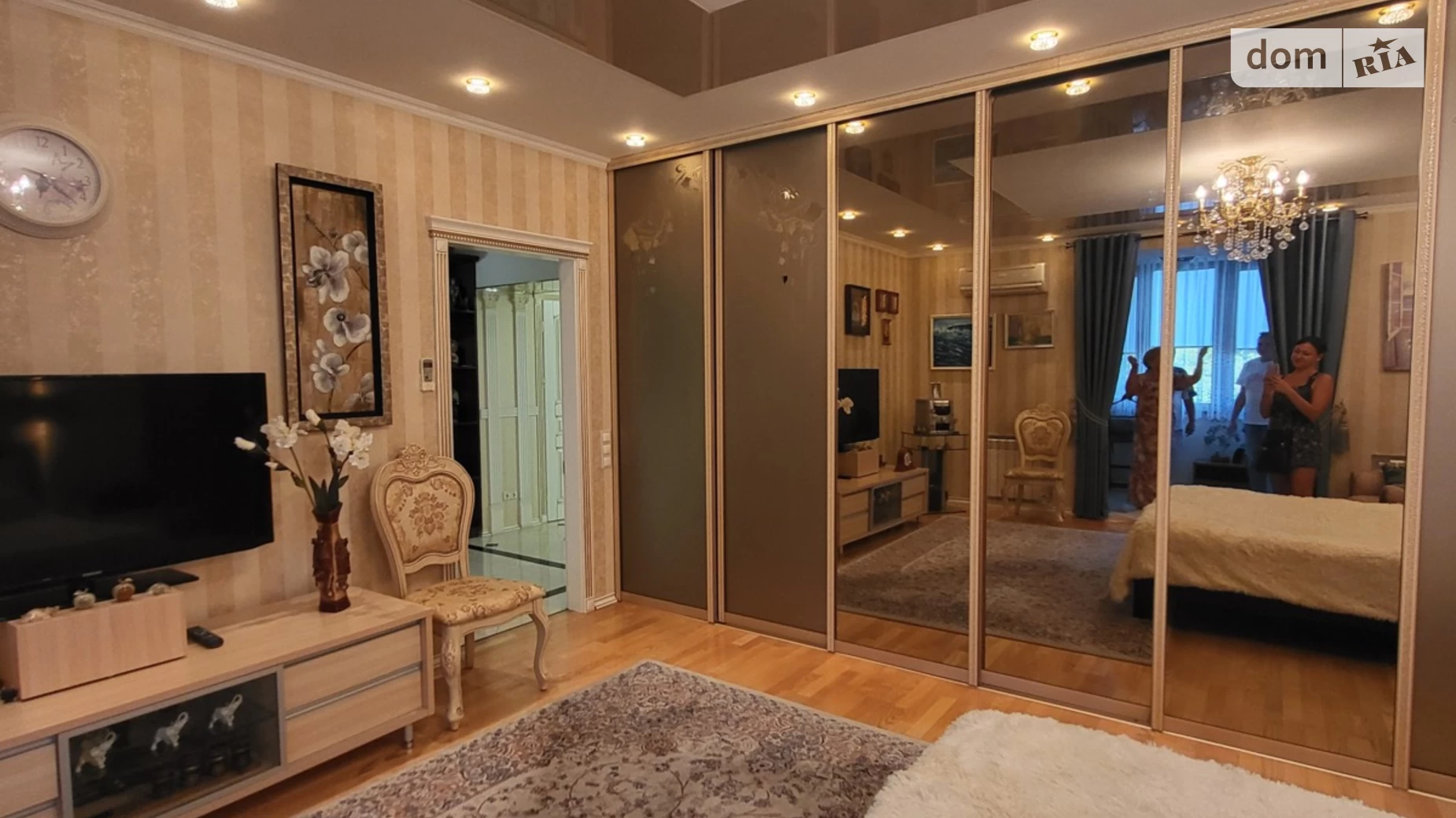 Продается 3-комнатная квартира 107 кв. м в Одессе, пер. Светлый, 3 - фото 2