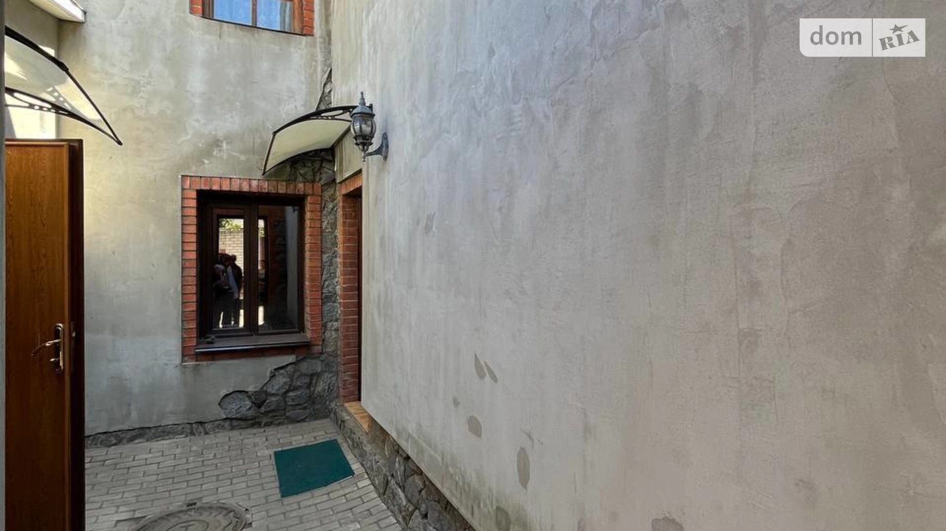 Продается дом на 2 этажа 130.5 кв. м с камином, цена: 54999 $ - фото 3
