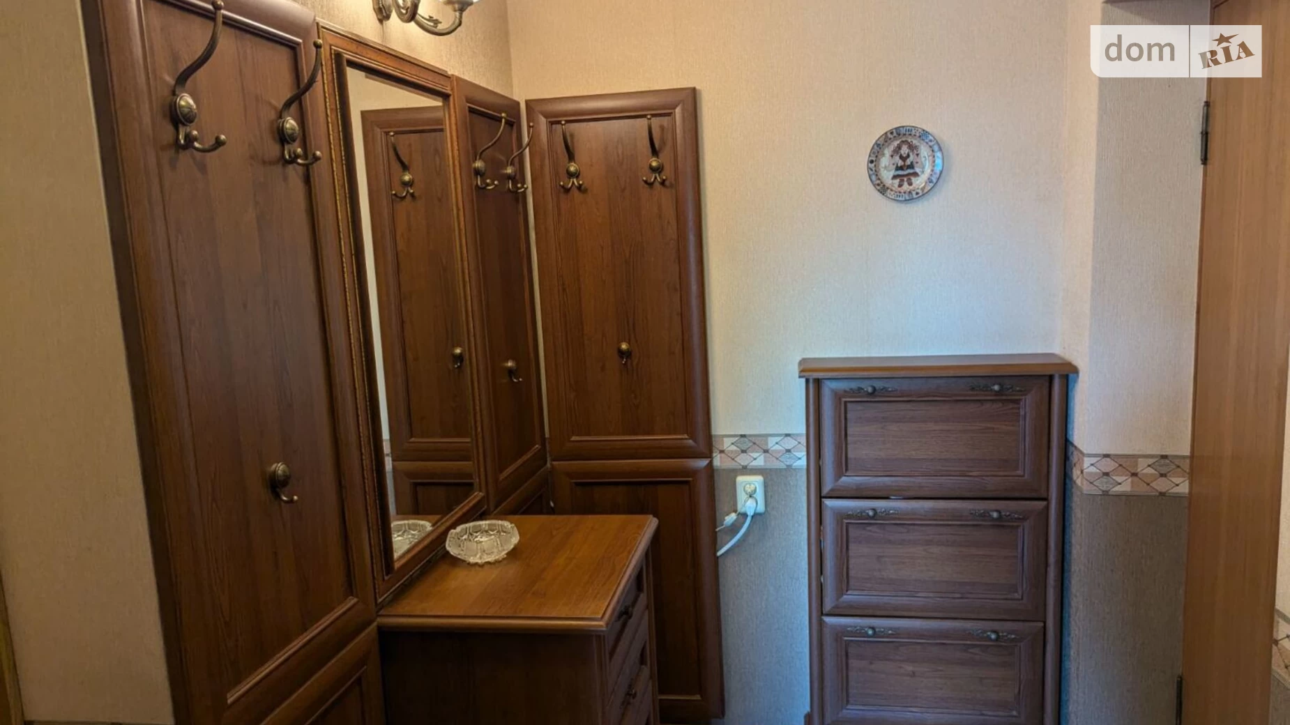 Продається 3-кімнатна квартира 71.5 кв. м у Києві, просп. Леоніда Каденюка(Юрія Гагаріна), 51 - фото 2
