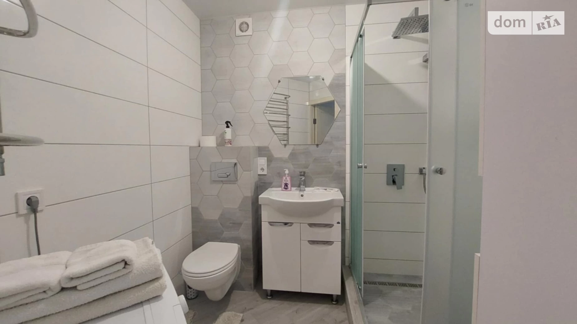 1-комнатная квартира в Луцке, ул. Яровица, 7 - фото 2