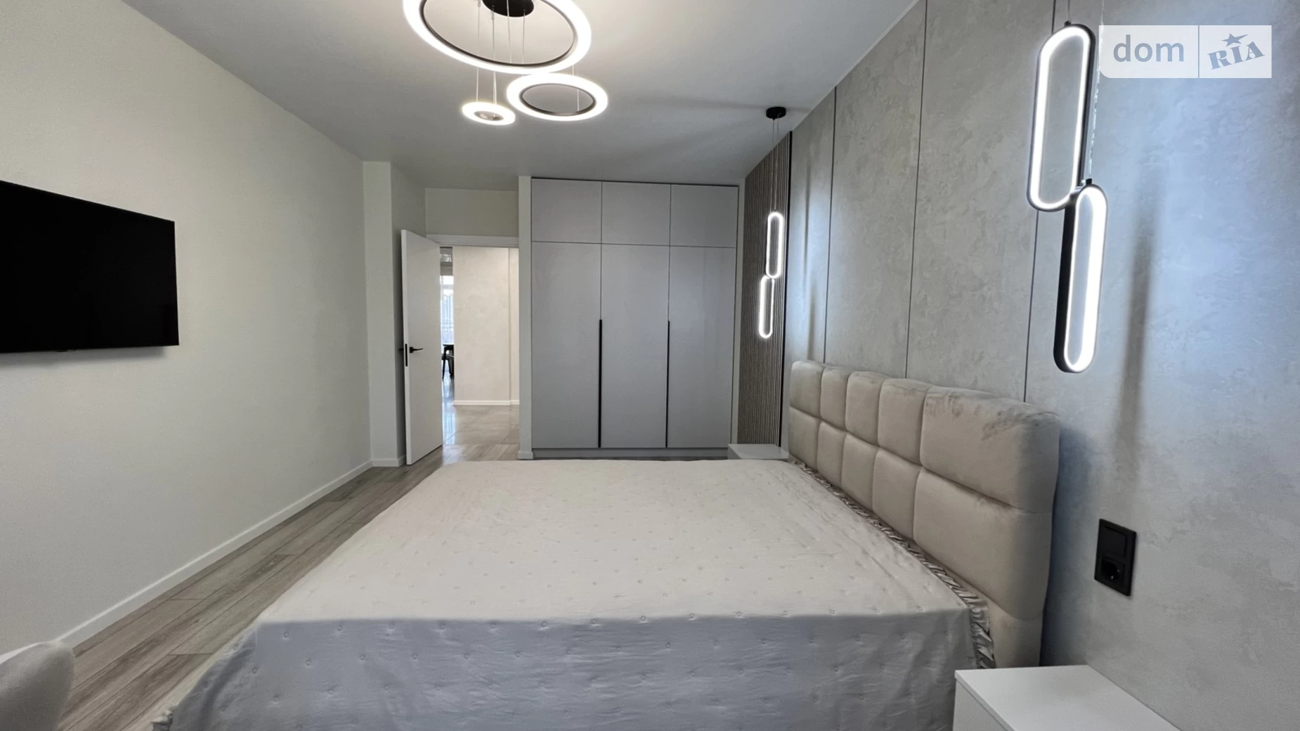 Продается 2-комнатная квартира 62 кв. м в Ивано-Франковске, ул. Крайковского, 1А - фото 4