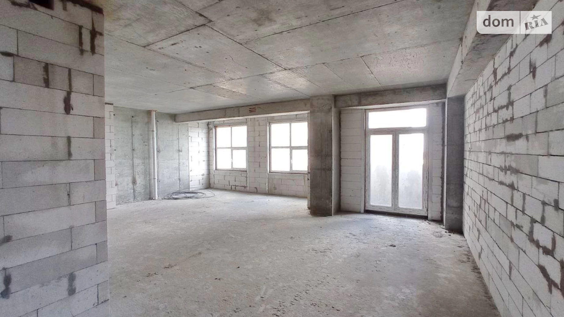 Продается 2-комнатная квартира 74.5 кв. м в, цена: 52000 $ - фото 3