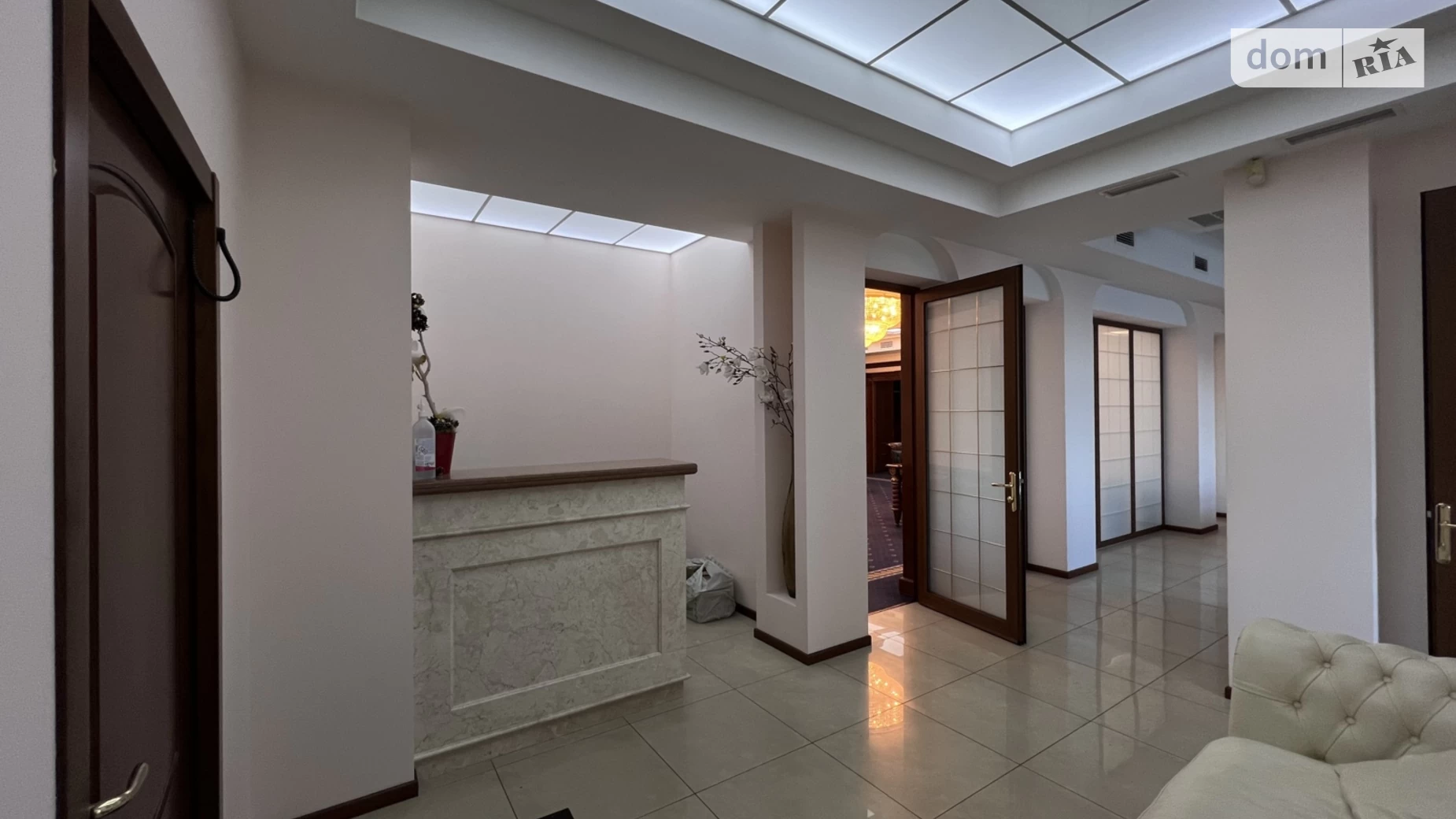Продается офис 170 кв. м в бизнес-центре, цена: 200000 $ - фото 4