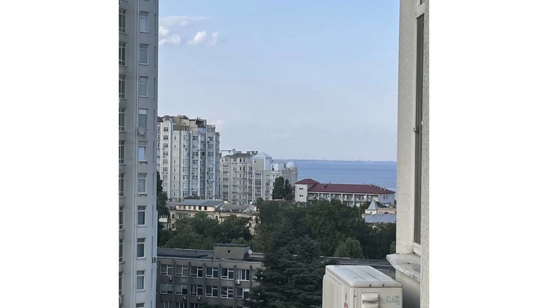Продается 3-комнатная квартира 116.4 кв. м в Одессе, бул. Французский, 22 корпус 2 - фото 2
