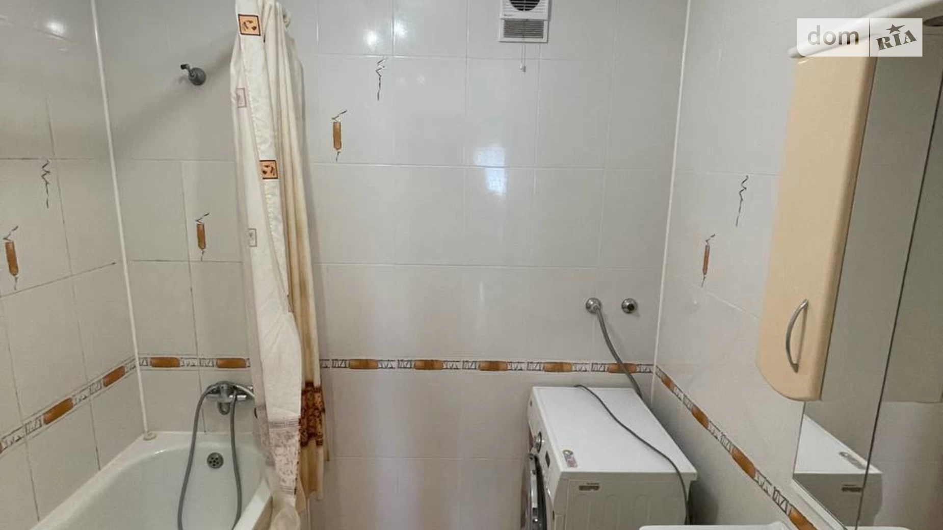 Продается 3-комнатная квартира 108.6 кв. м в Ивано-Франковске, ул. Пасечная, 38 - фото 3