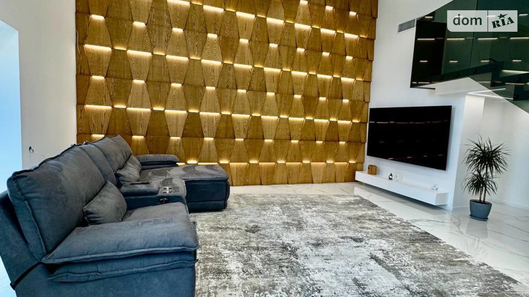 Продается дом на 2 этажа 327 кв. м с мебелью, цена: 450000 $ - фото 2