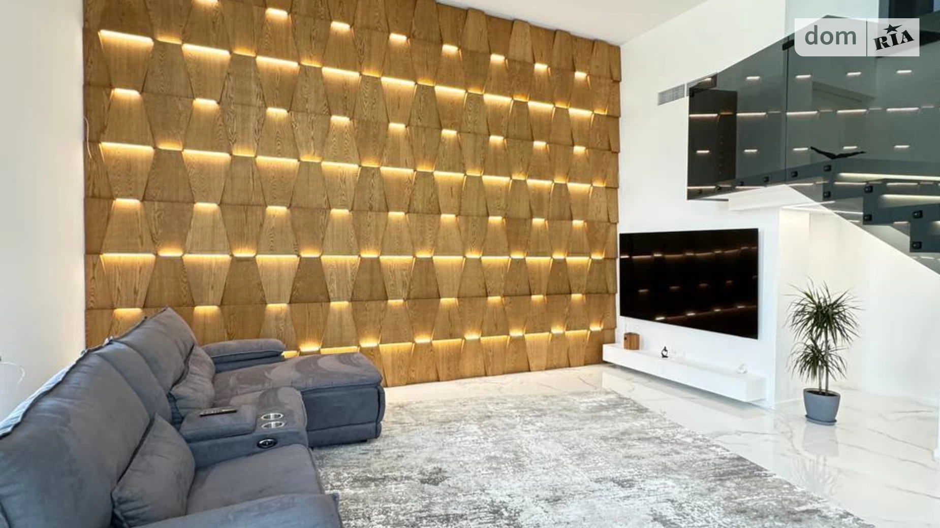Продается дом на 2 этажа 327 кв. м с мебелью, цена: 450000 $ - фото 3