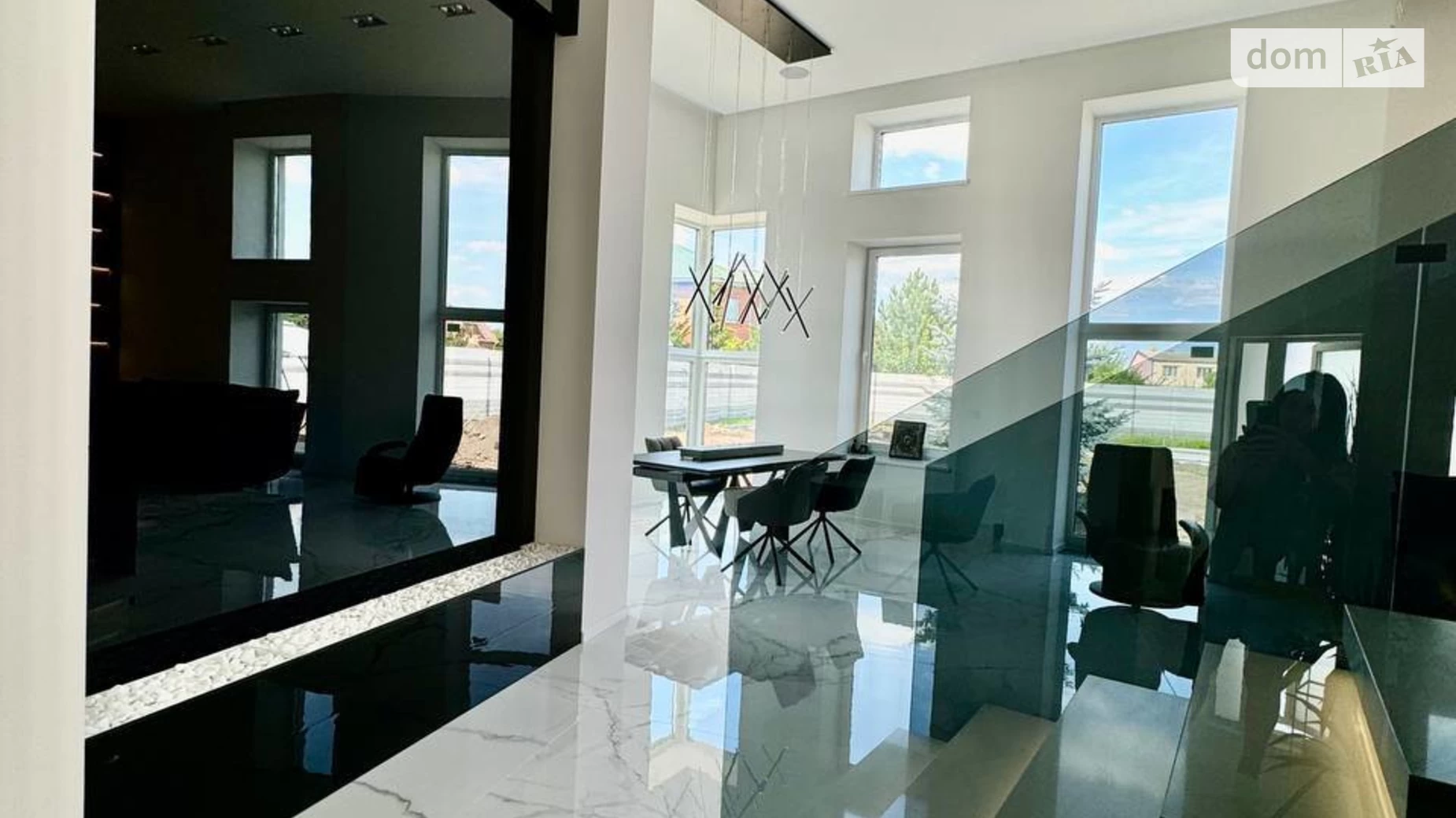 Продается дом на 2 этажа 327 кв. м с мебелью, цена: 450000 $ - фото 5
