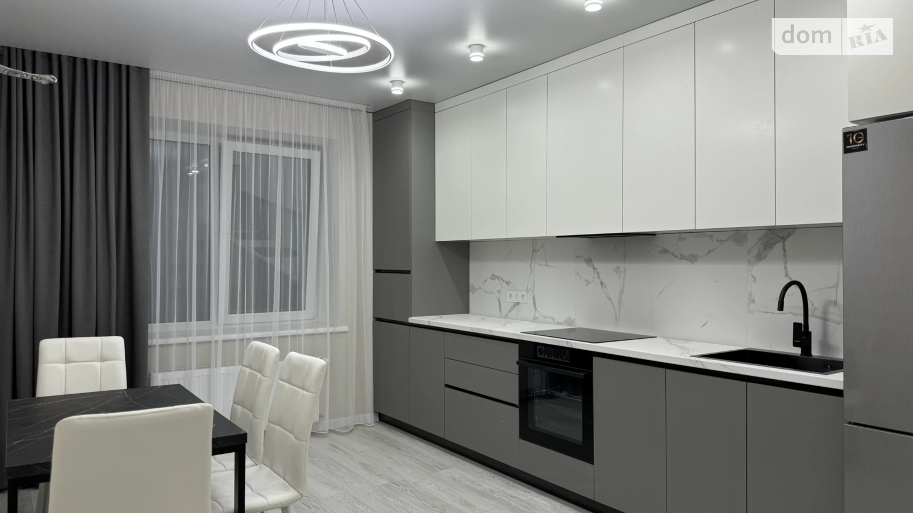 Продається 1-кімнатна квартира 40 кв. м у Рівному, вул. Соборна, 285Б - фото 2