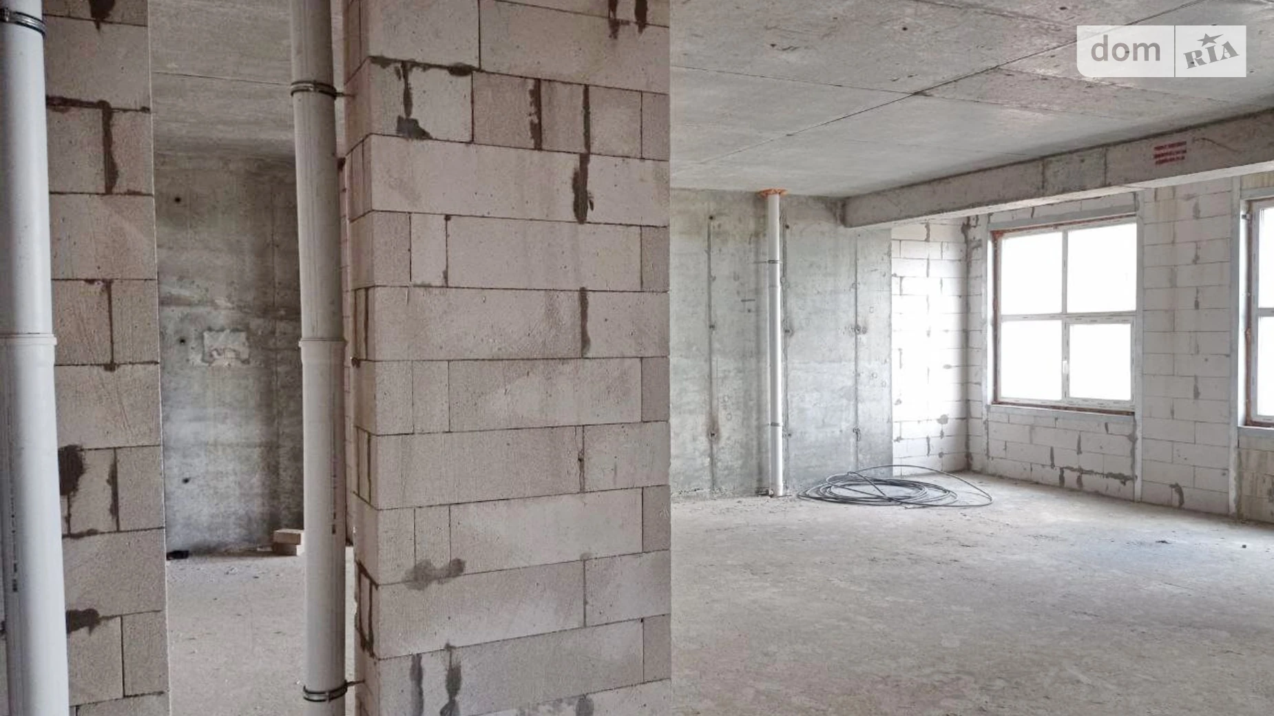 Продается 2-комнатная квартира 74.5 кв. м в Днепре, ул. Степана Бандеры(Шмидта), 15 - фото 2