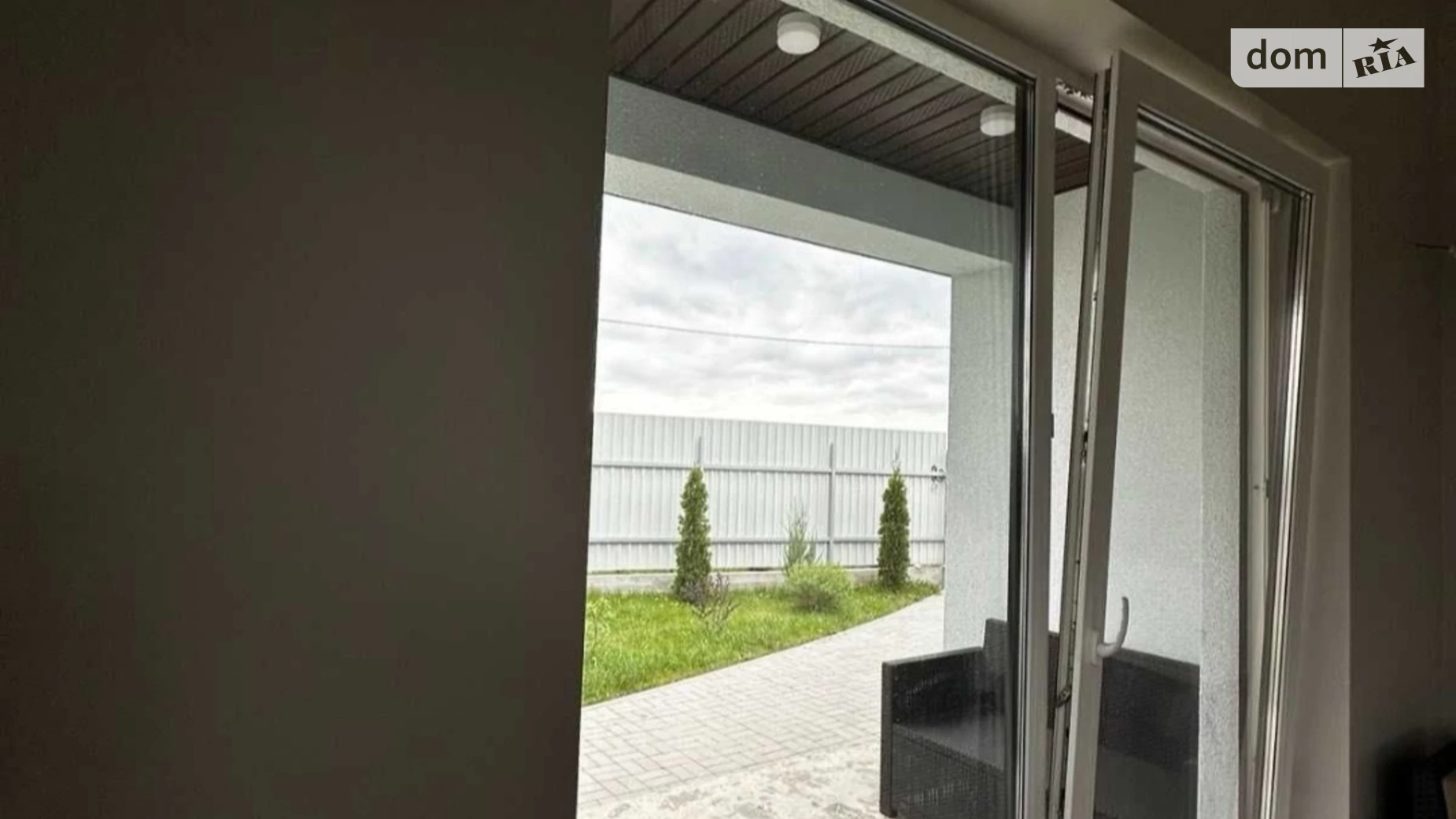 Продається одноповерховий будинок 80.6 кв. м з гаражем, цена: 109000 $ - фото 3