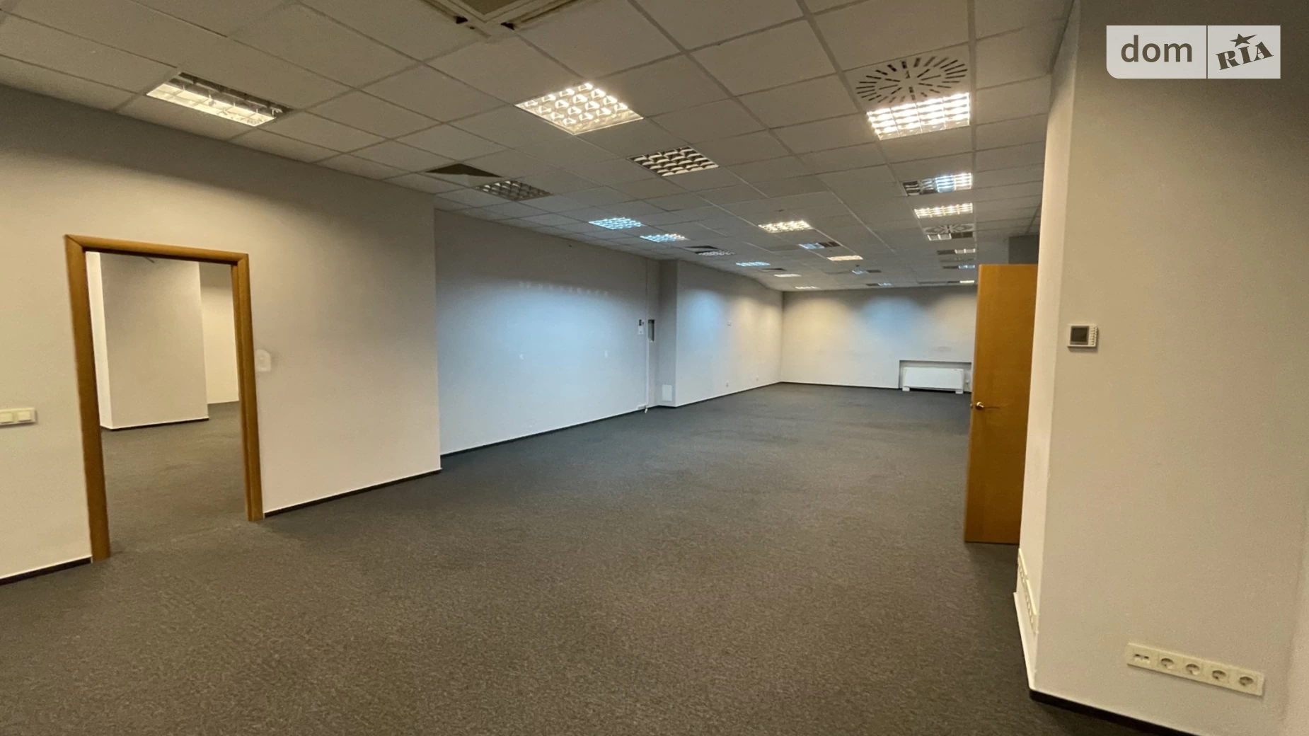 Сдается в аренду офис 266 кв. м в бизнес-центре, цена: 120000 грн - фото 3