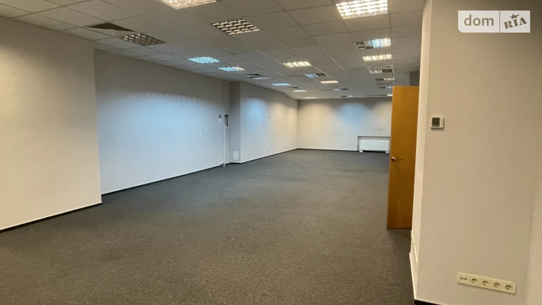 Сдается в аренду офис 266 кв. м в бизнес-центре, цена: 120000 грн - фото 4