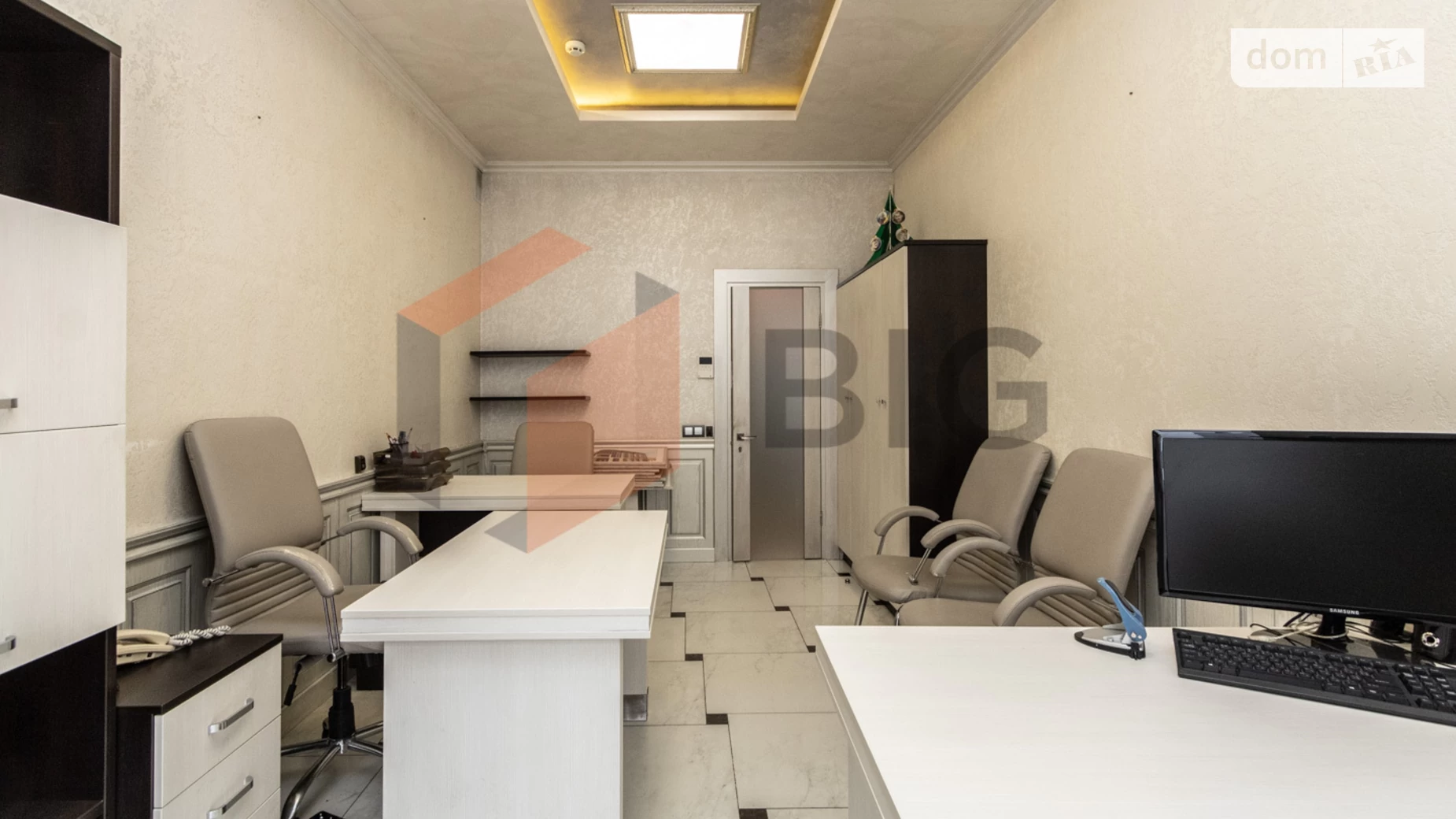 Продається офіс 370 кв. м в бізнес-центрі, цена: 399000 $ - фото 5