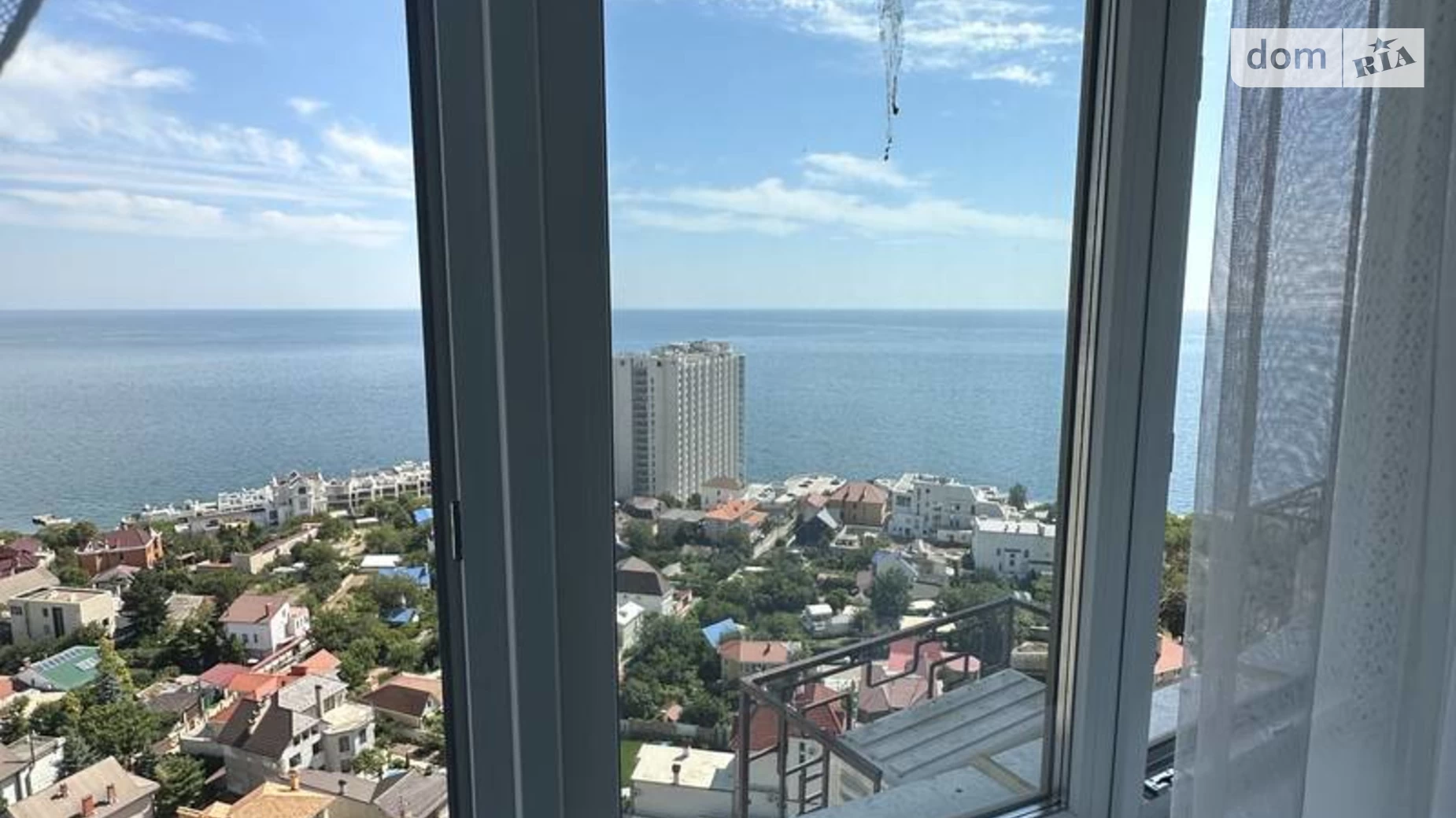 Продается 1-комнатная квартира 45 кв. м в Одессе, ул. Валерия Самофалова, 16А/5 - фото 2