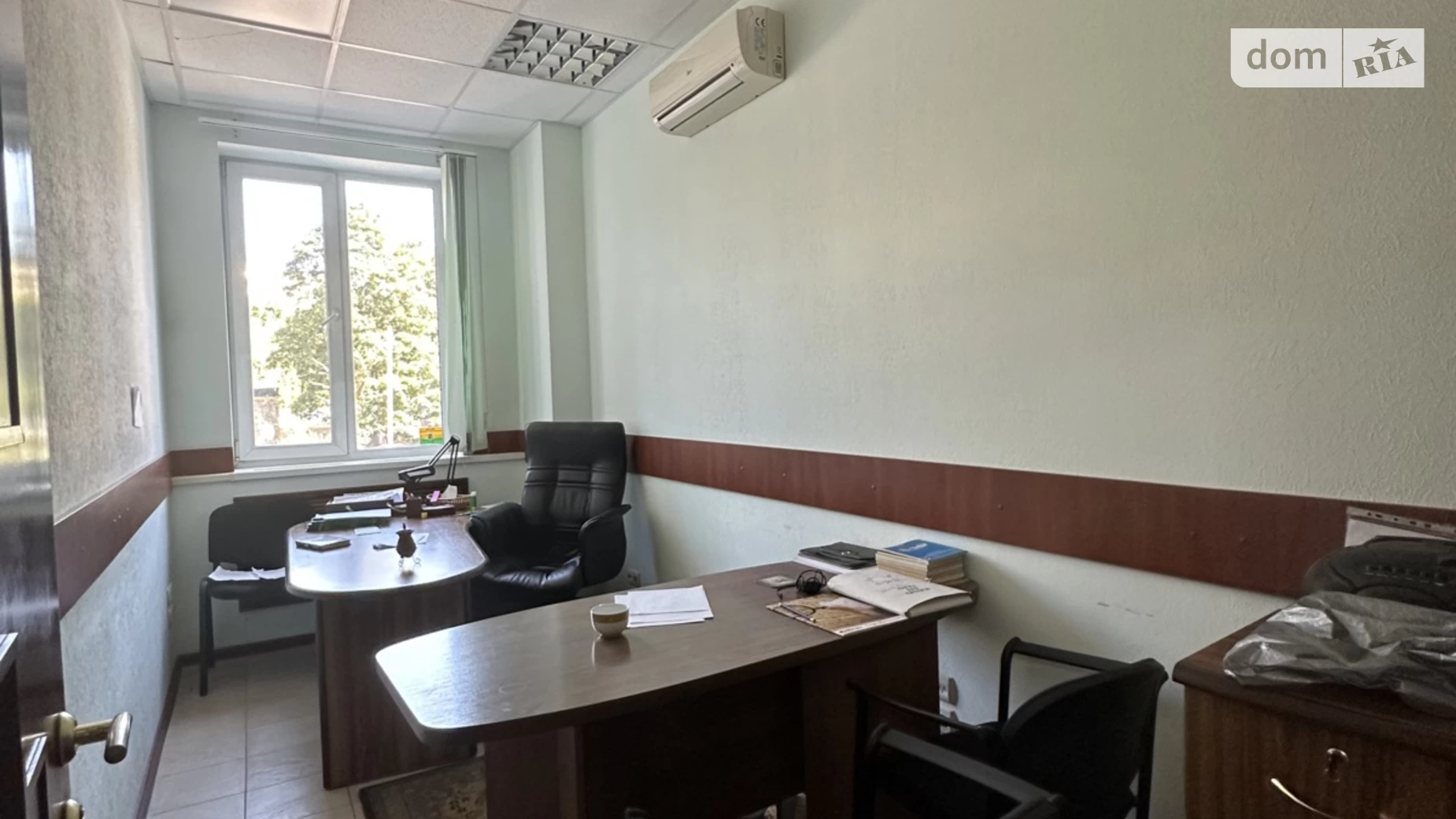 Продається офіс 120 кв. м в бізнес-центрі, цена: 60000 $ - фото 2