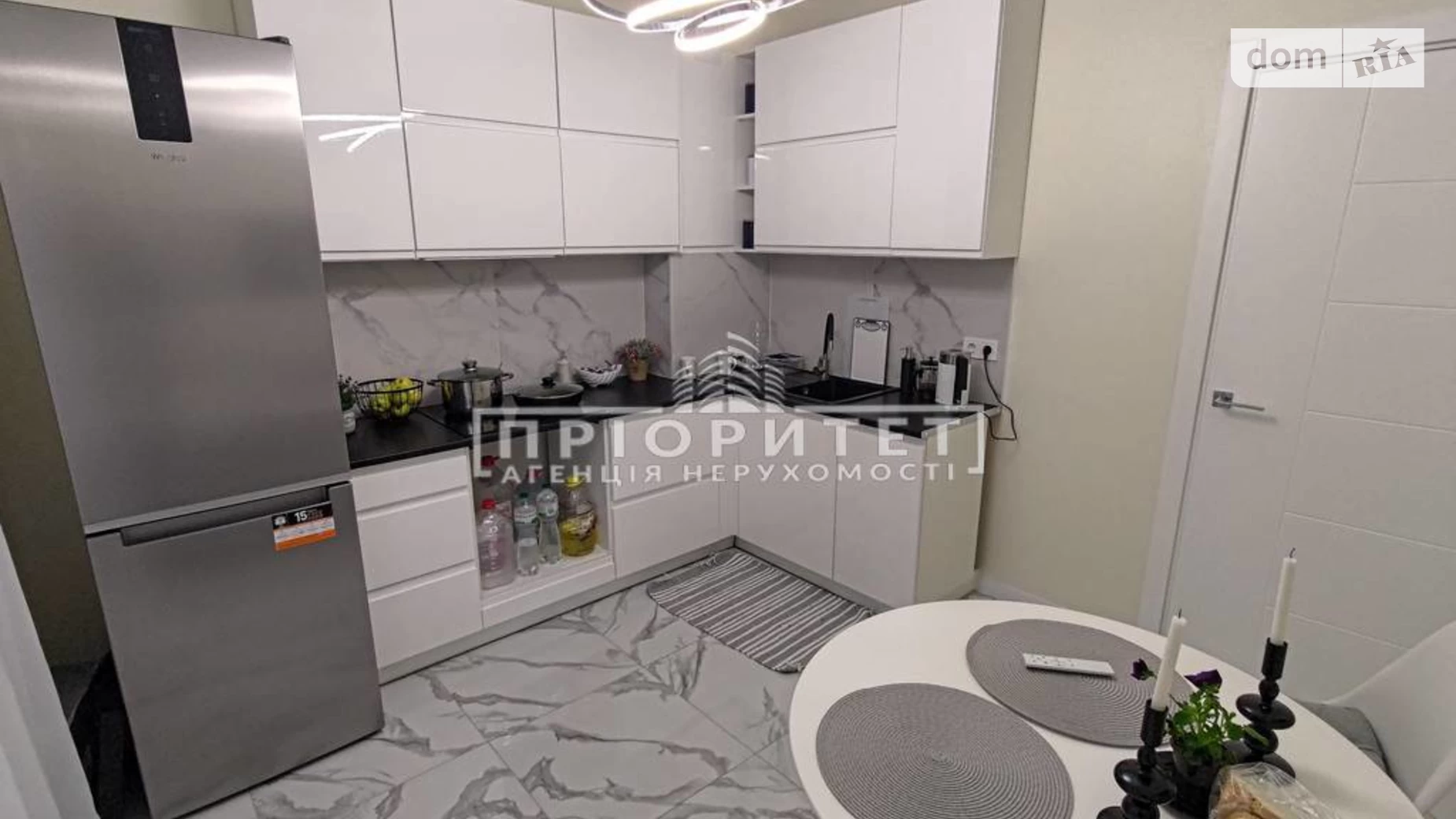 Продається 1-кімнатна квартира 37 кв. м у Одесі, вул. Ріхтера Святослава - фото 2