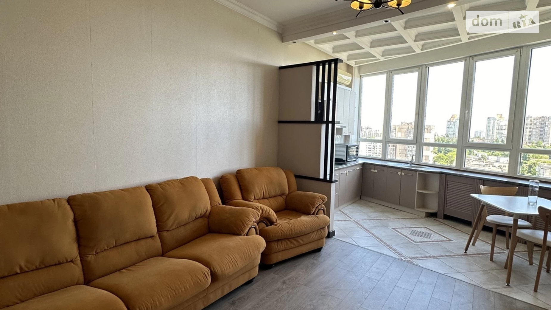 Продается 1-комнатная квартира 57 кв. м в Одессе, ул. Армейская, 11 - фото 4