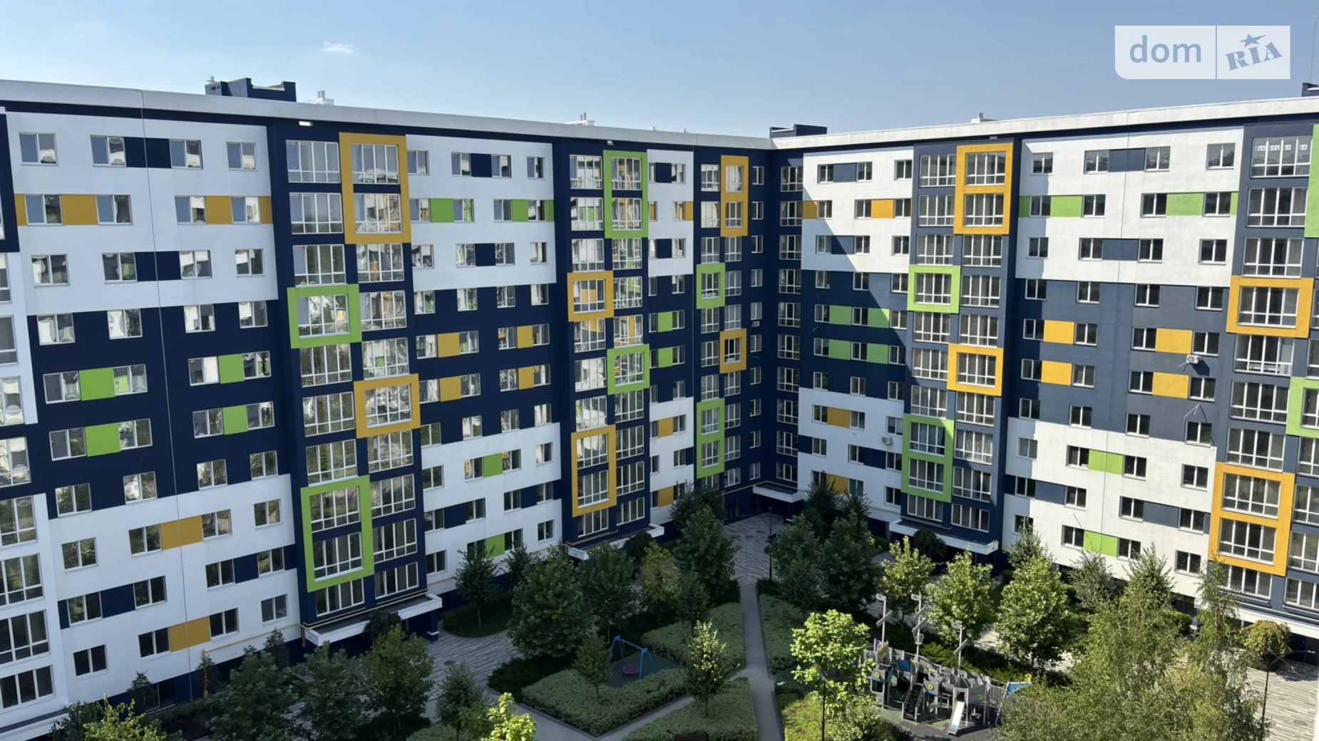 Продается 2-комнатная квартира 65.5 кв. м в Буче, бул. Леонида Бирюкова, 9 - фото 2