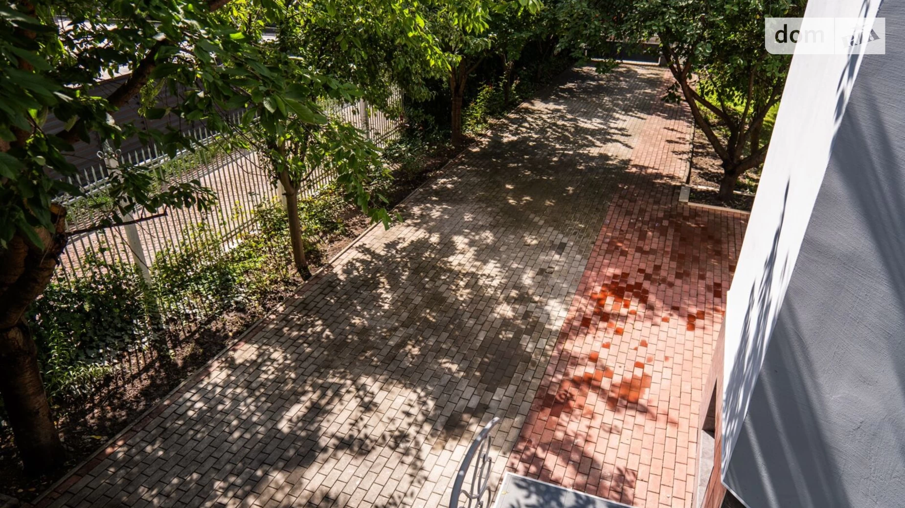Продається будинок 3 поверховий 377 кв. м з верандою, цена: 350000 € - фото 3