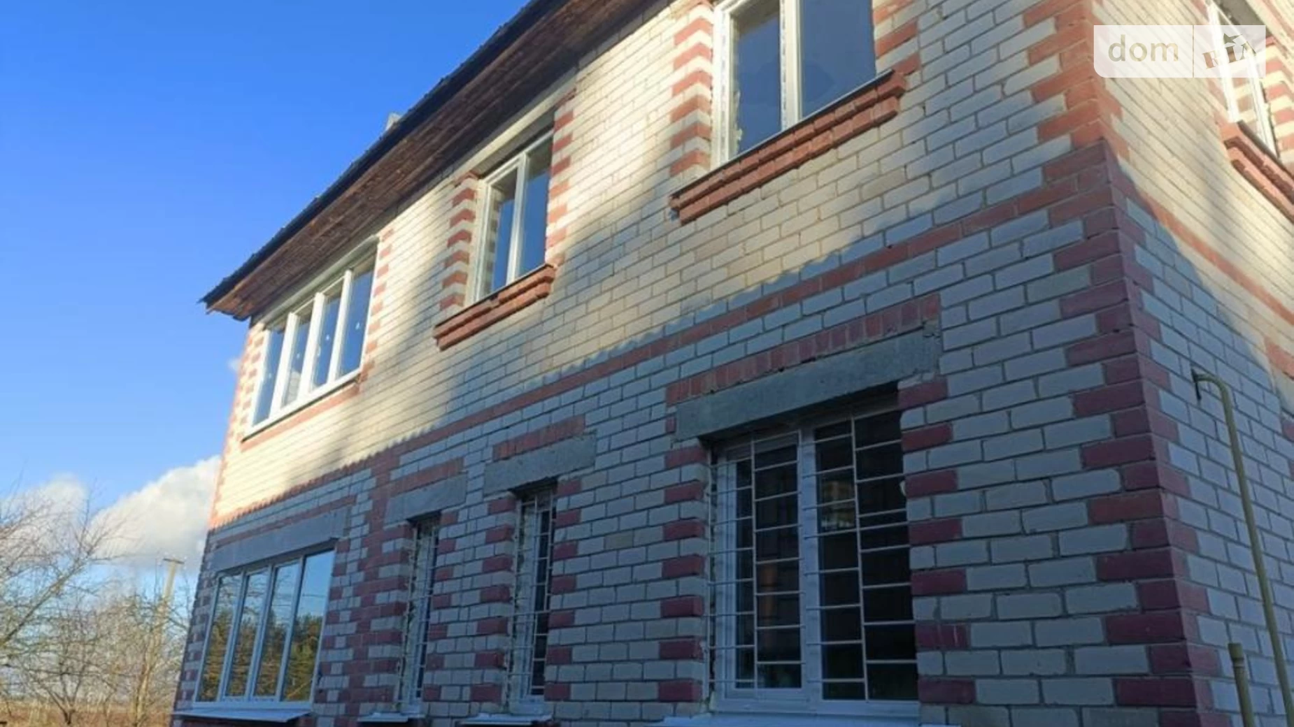 Продается дом на 2 этажа 200 кв. м с балконом, цена: 40000 $ - фото 4