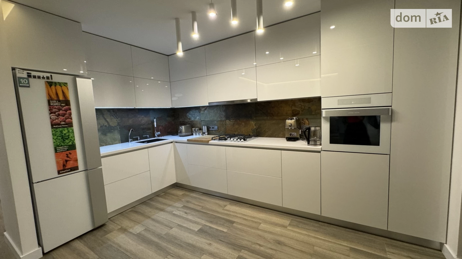 Продается 3-комнатная квартира 120 кв. м в, цена: 174000 $ - фото 2