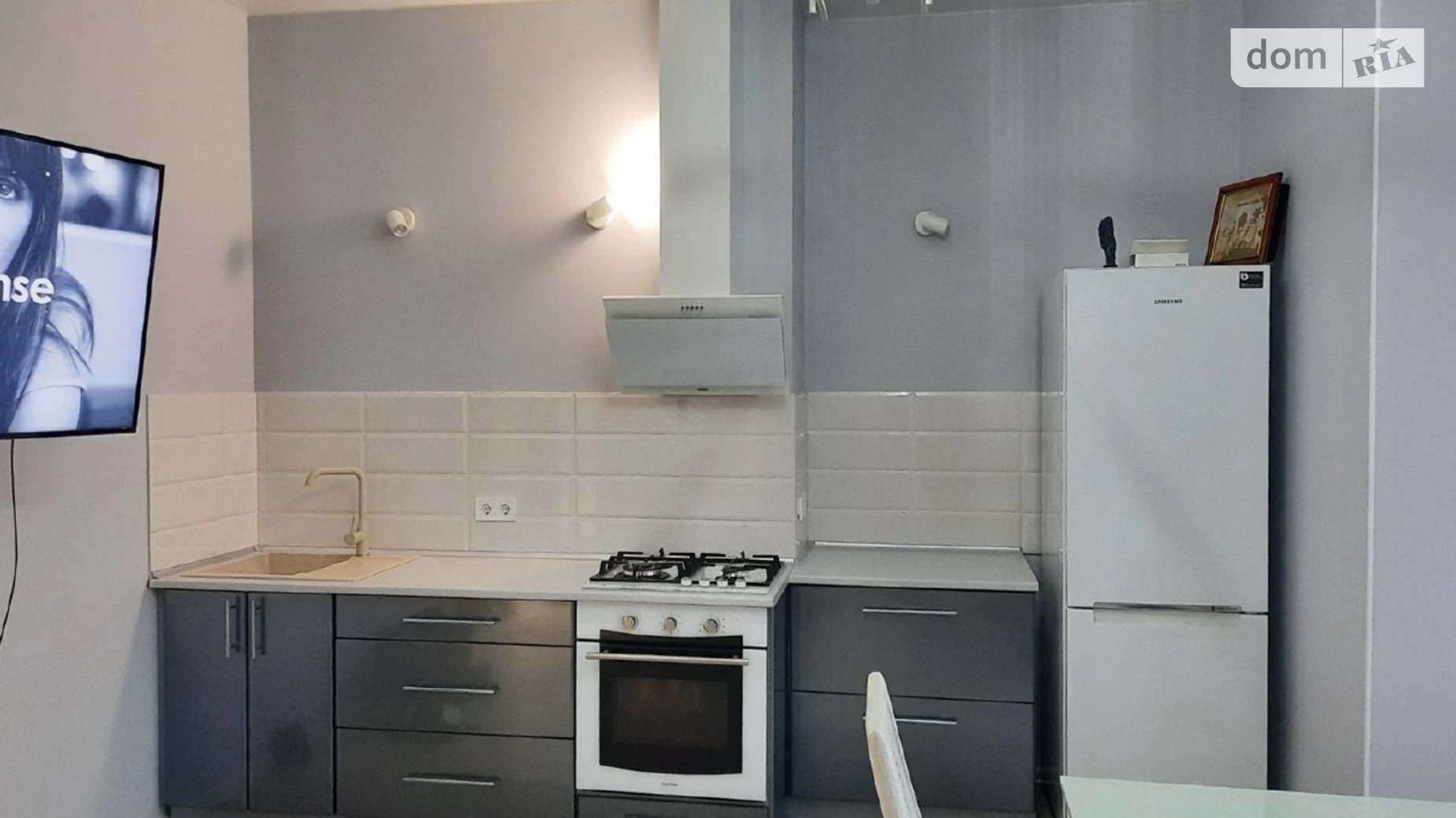 Продается 1-комнатная квартира 54 кв. м в Одессе, ул. Дача Ковалевского - фото 4