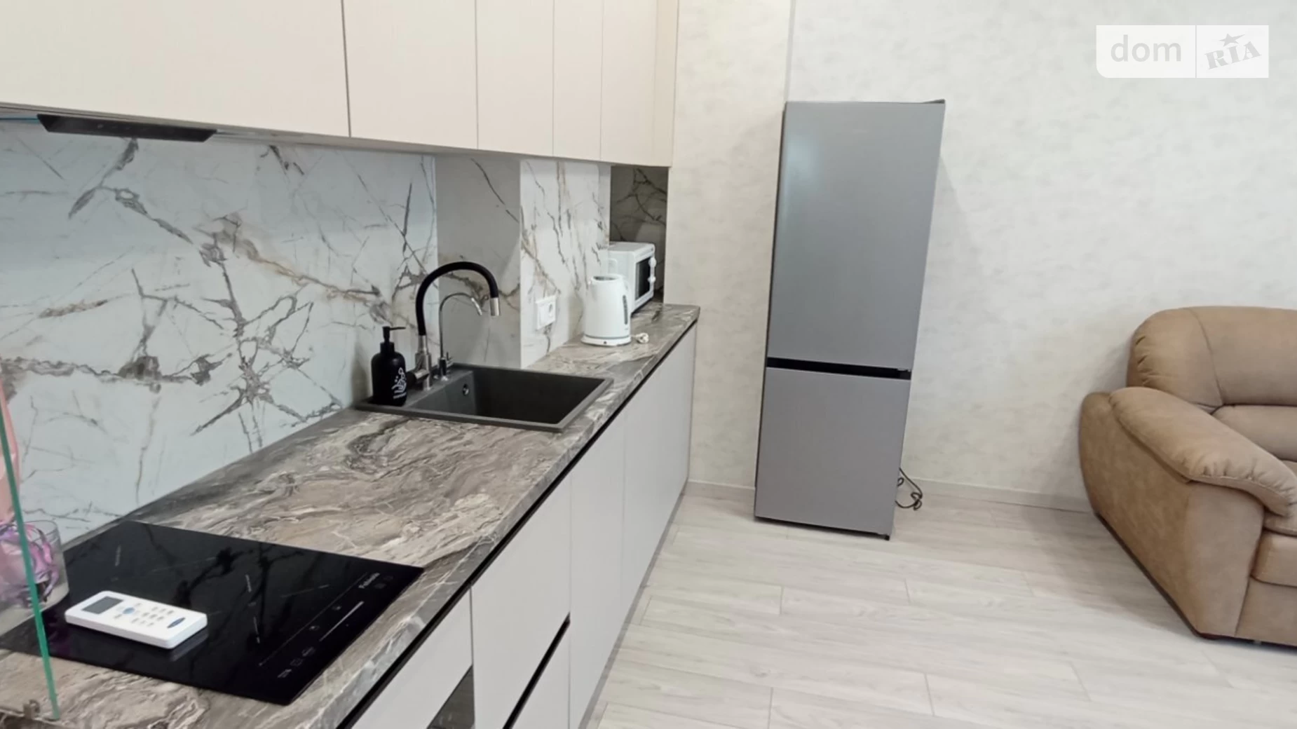 Продається 1-кімнатна квартира 40 кв. м у Одесі, вул. Карантинна - фото 5