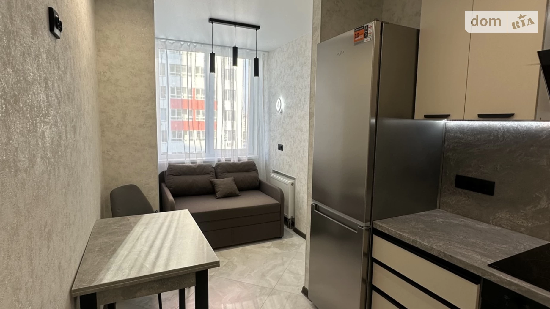Продается 1-комнатная квартира 35 кв. м в Броварах, ул. Симоненко, 107 - фото 4