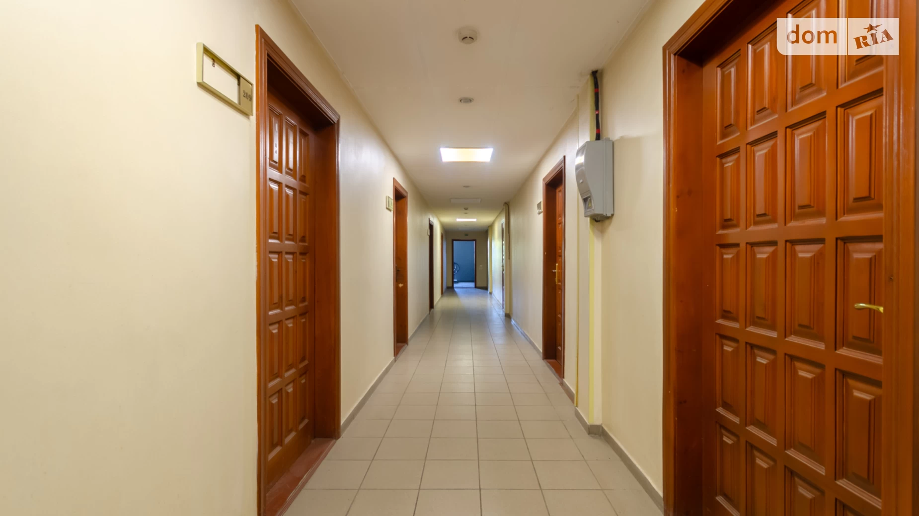 Здається в оренду офіс 30 кв. м в бізнес-центрі, цена: 5100 грн - фото 4