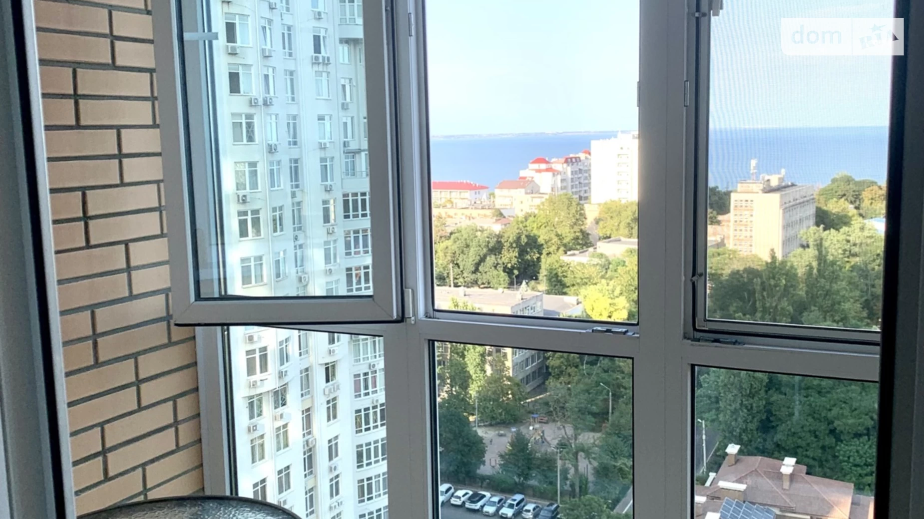 Сдается в аренду 1-комнатная квартира 60 кв. м в Одессе, бул. Французский, 26/1 - фото 2