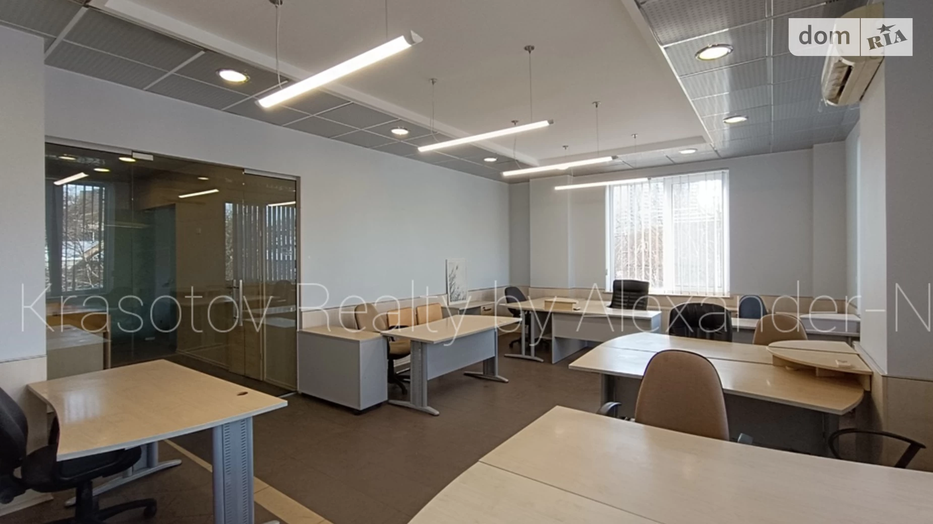 Сдается в аренду офис 100 кв. м в бизнес-центре, цена: 800 $ - фото 4