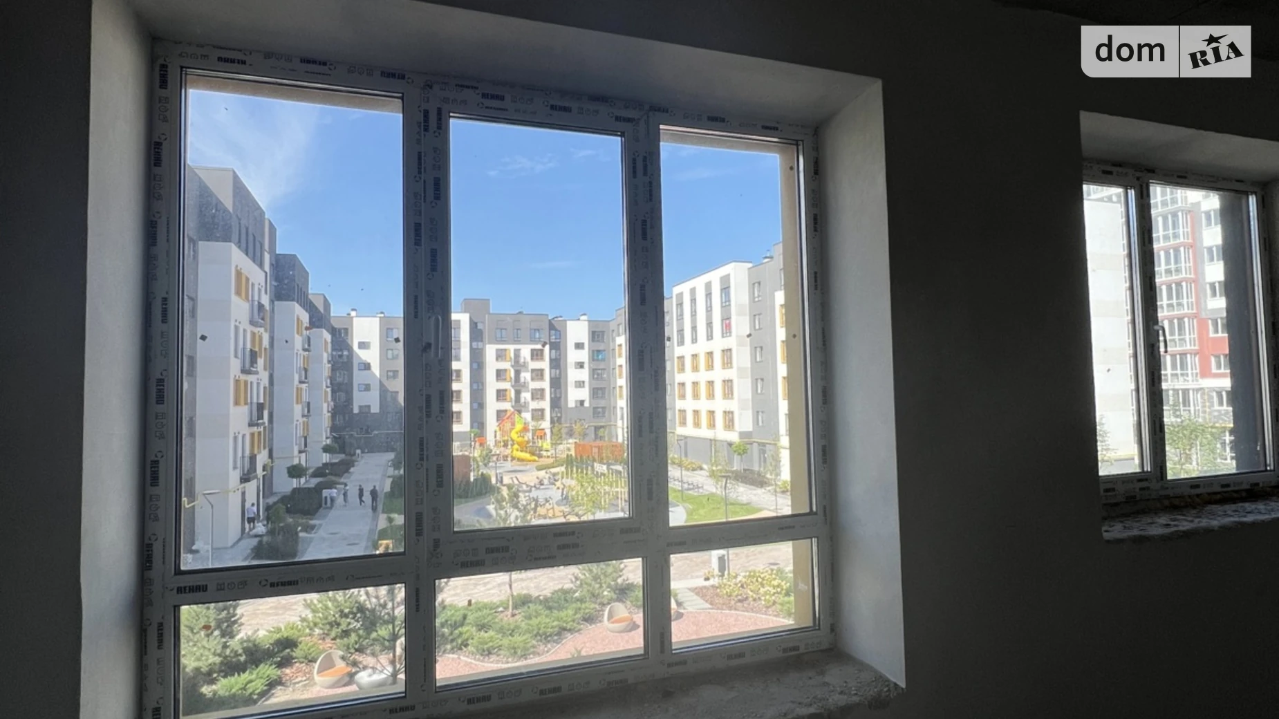 Продается 1-комнатная квартира 30.5 кв. м в Ирпене, ул. Соборная(ІІІ Интернационала), 2К/1 - фото 2