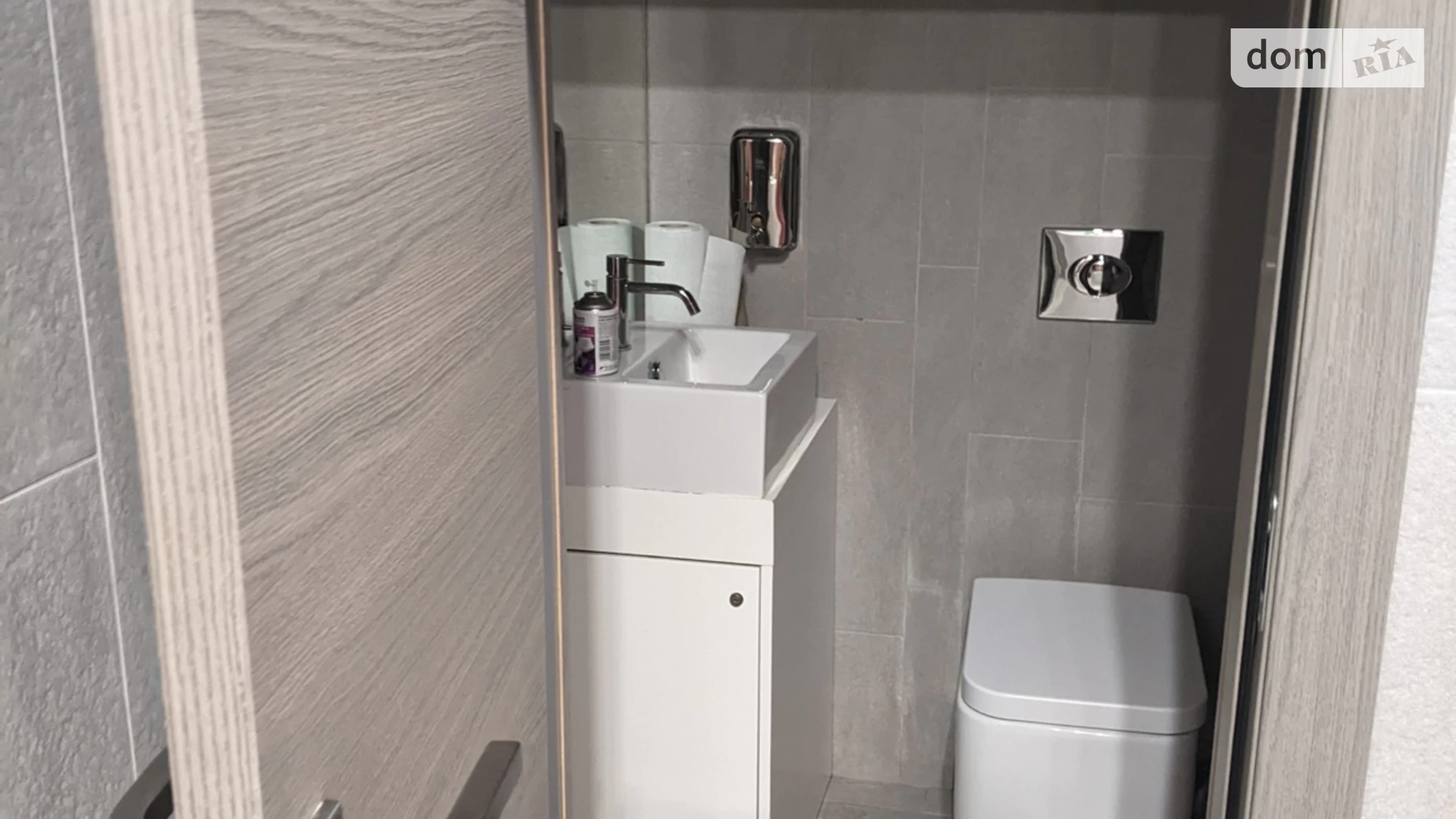 Сдается в аренду офис 160 кв. м в бизнес-центре, цена: 2400 $ - фото 5