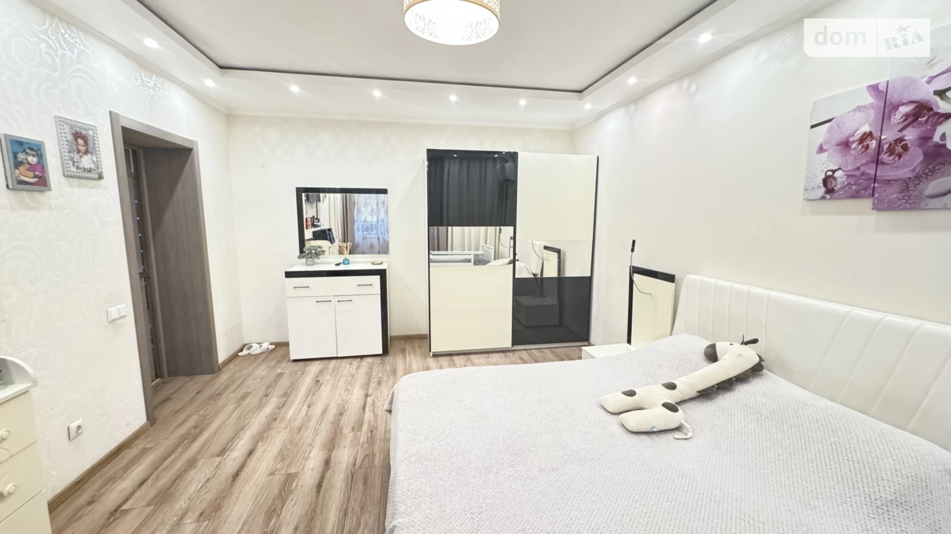 Продается 2-комнатная квартира 82 кв. м в Борисполе, ул. Шевченка - фото 2
