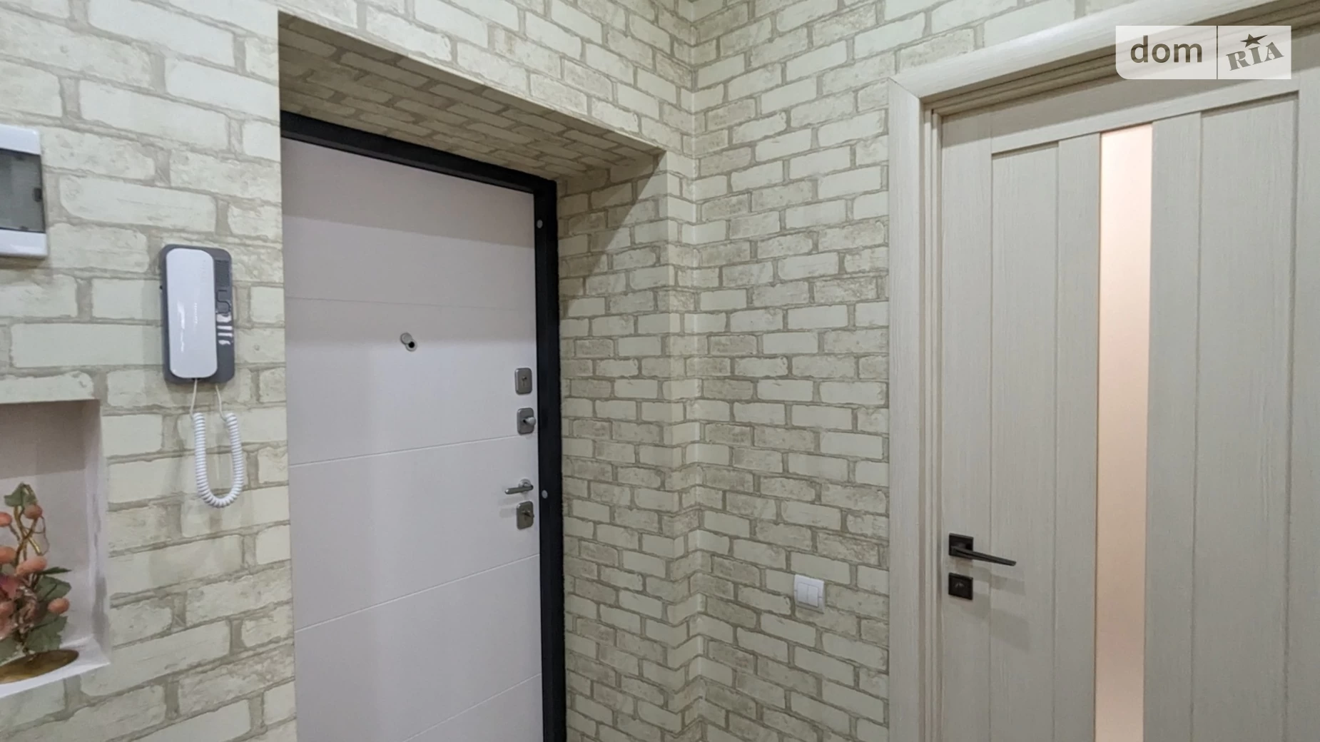 Продается 1-комнатная квартира 45 кв. м в Черновцах - фото 5