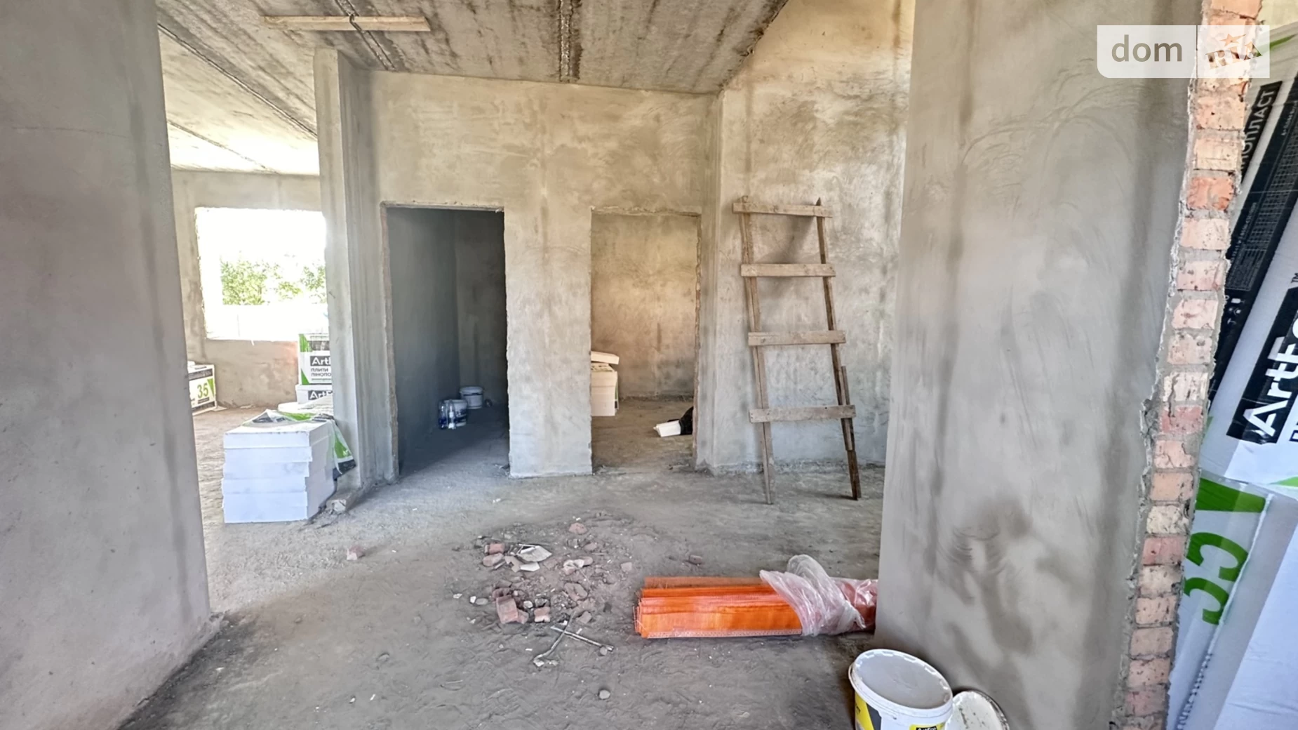 Продается дом на 2 этажа 155 кв. м с бассейном, цена: 150000 $ - фото 5