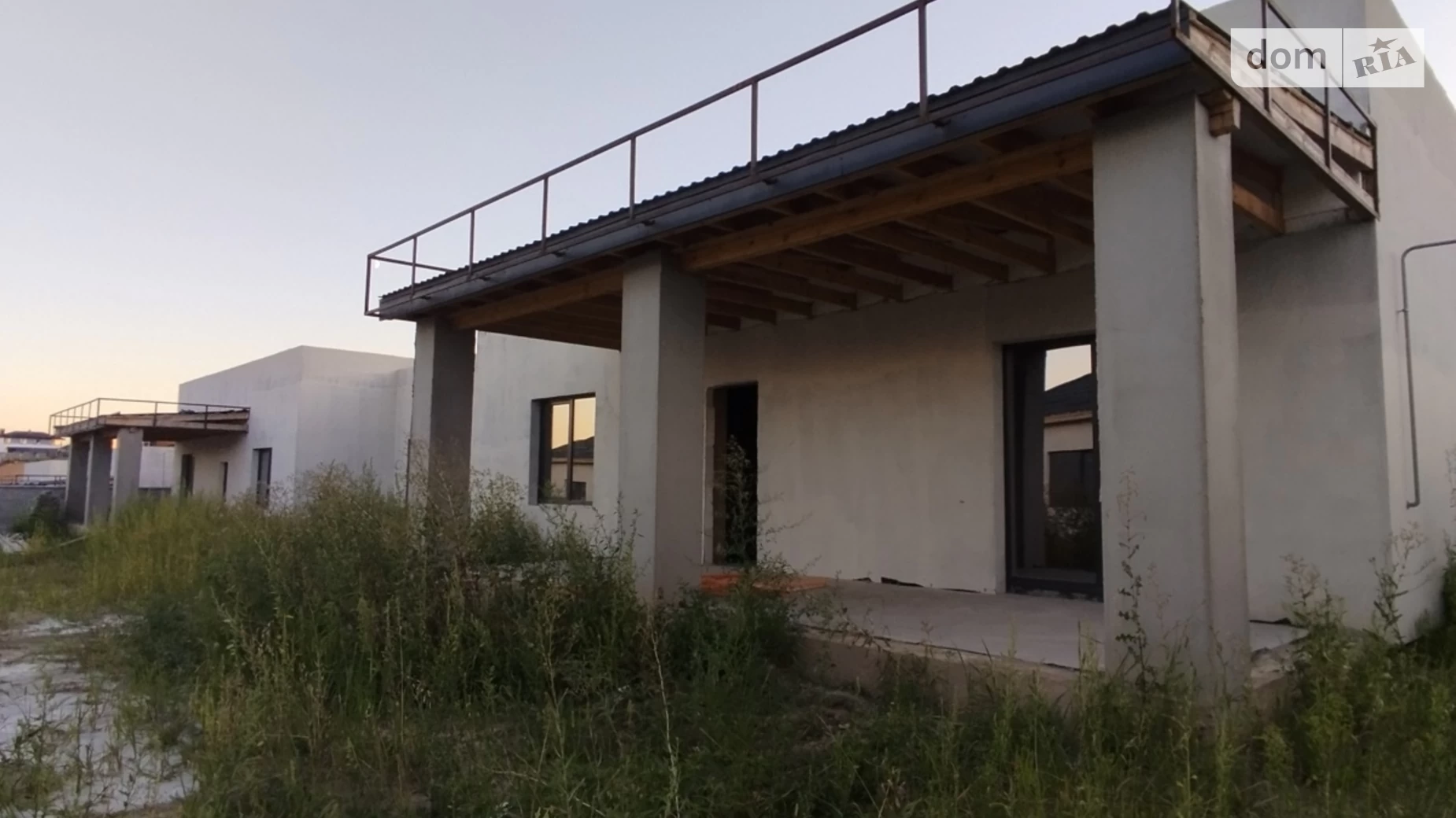 Продается одноэтажный дом 160 кв. м с мансардой, цена: 85000 $ - фото 2