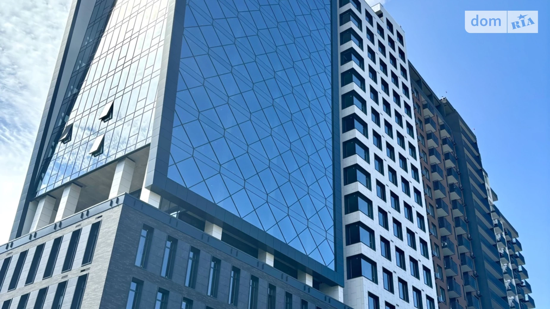 Продается офис 320 кв. м в бизнес-центре, цена: 510000 $ - фото 4