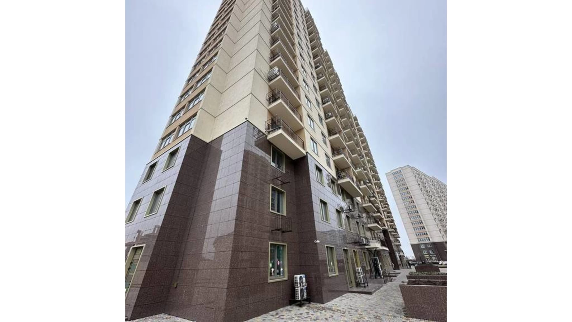Продается 2-комнатная квартира 42.3 кв. м в Лиманке, ул. Жемчужная, 10 - фото 2
