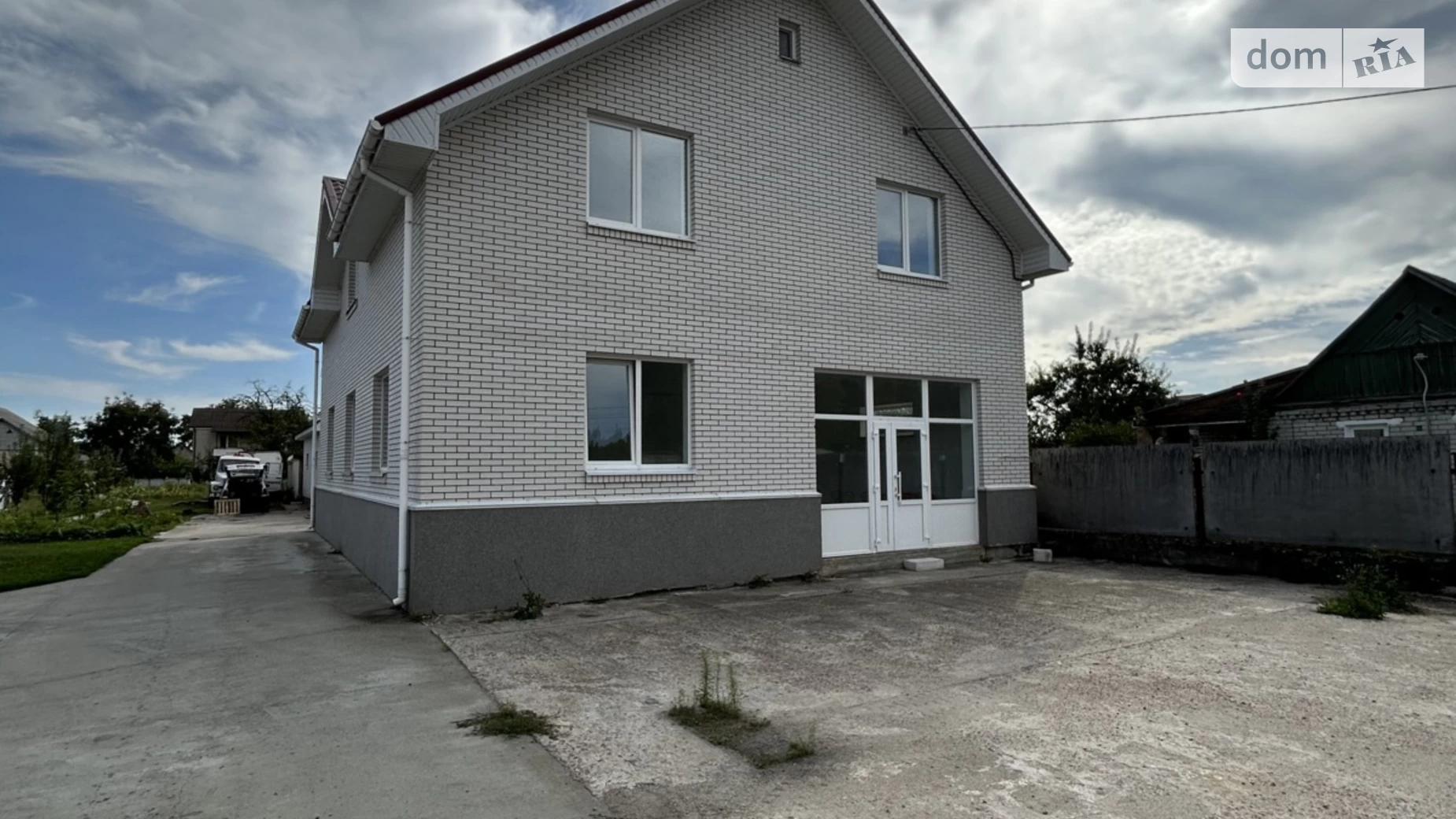 Сдается в аренду дом на 2 этажа 200 кв. м с камином, цена: 17000 грн - фото 3