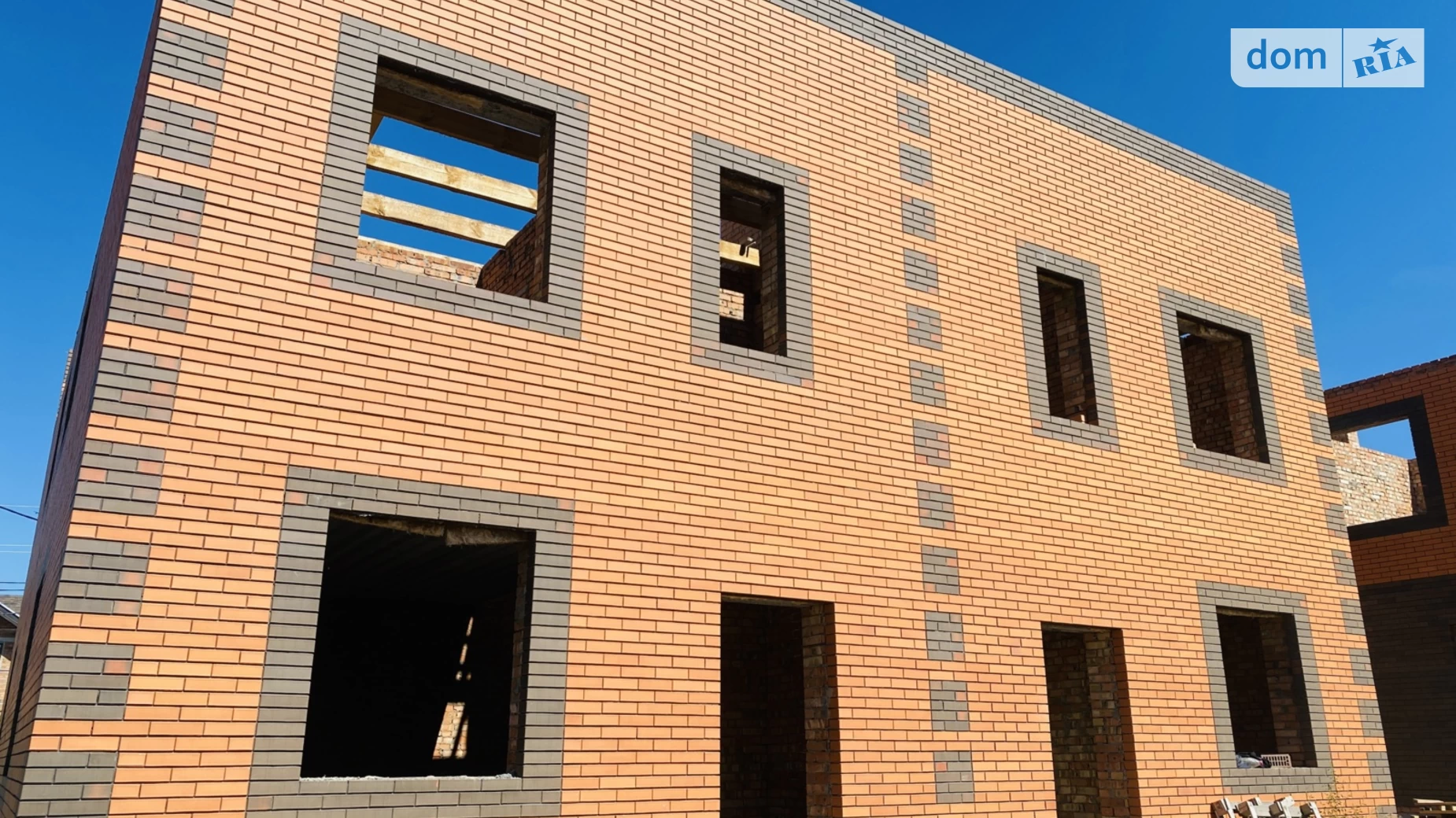 Продається частина будинку 70 кв. м з гаражем, цена: 40000 $ - фото 2